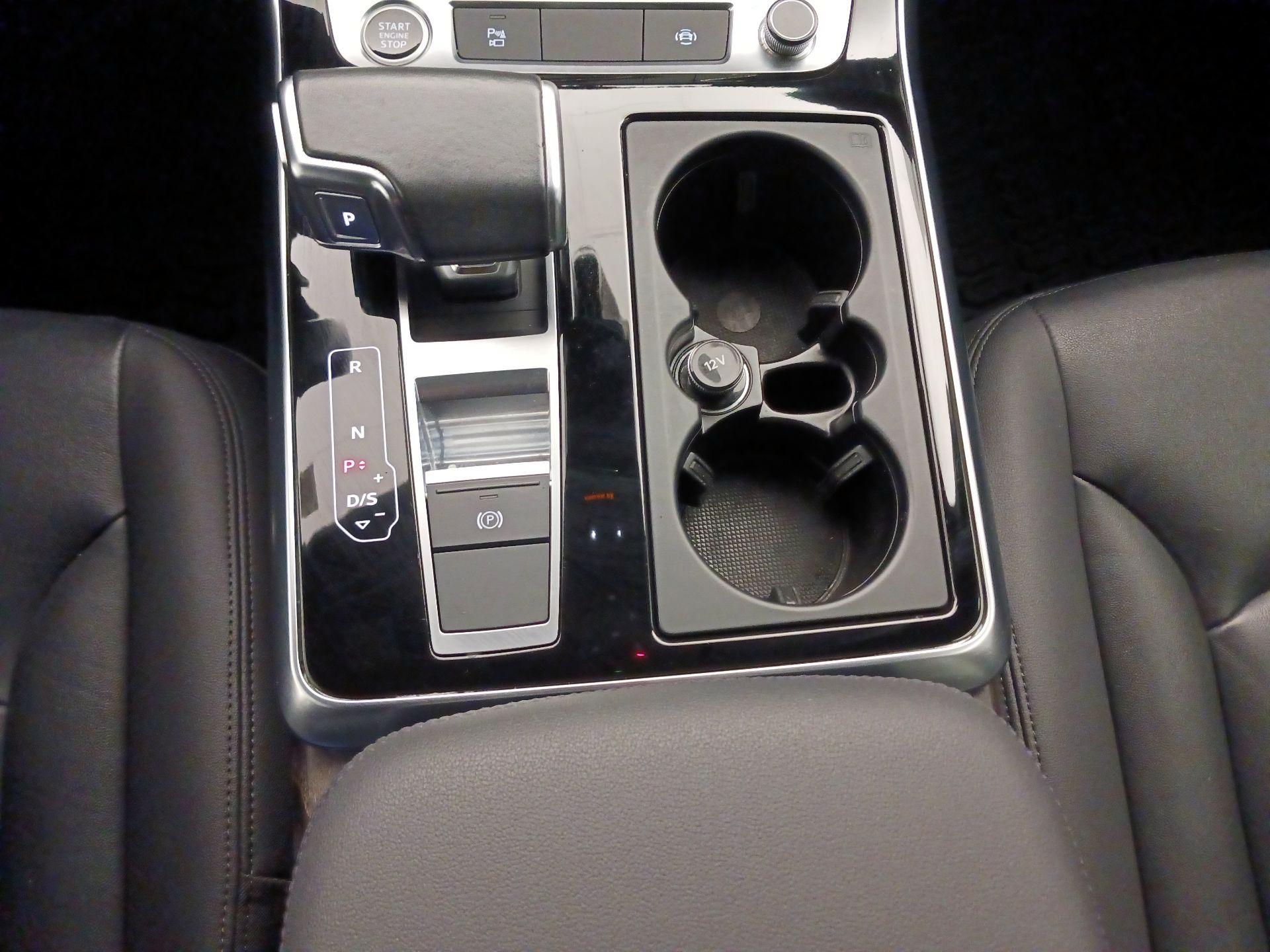 Thumbnail: 2021 Audi Q7 - 18