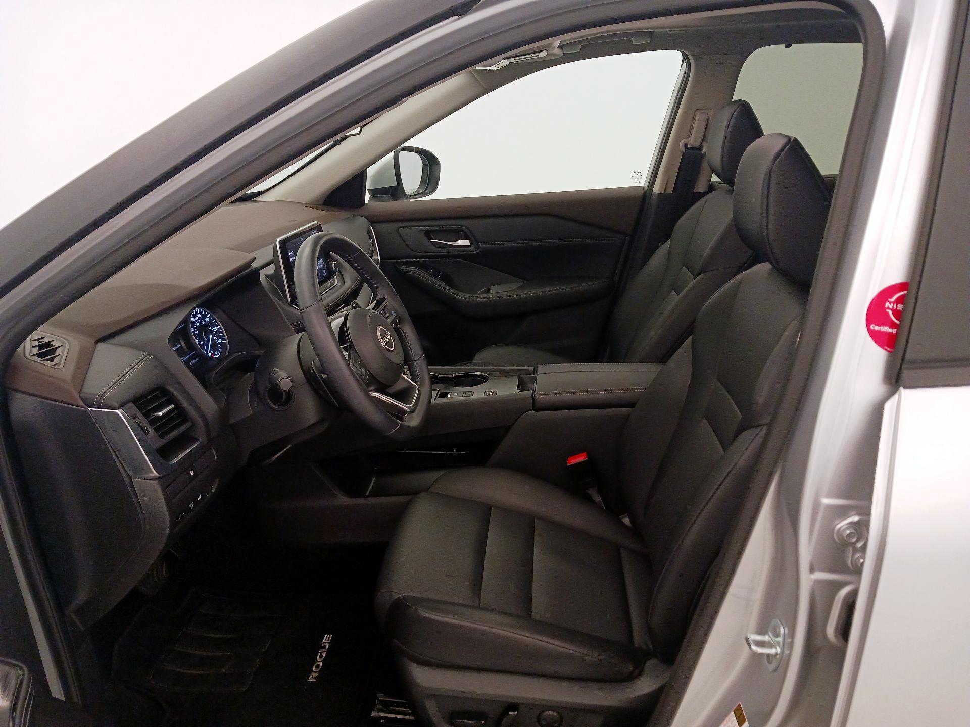 Thumbnail: 2023 Nissan Rogue - 11