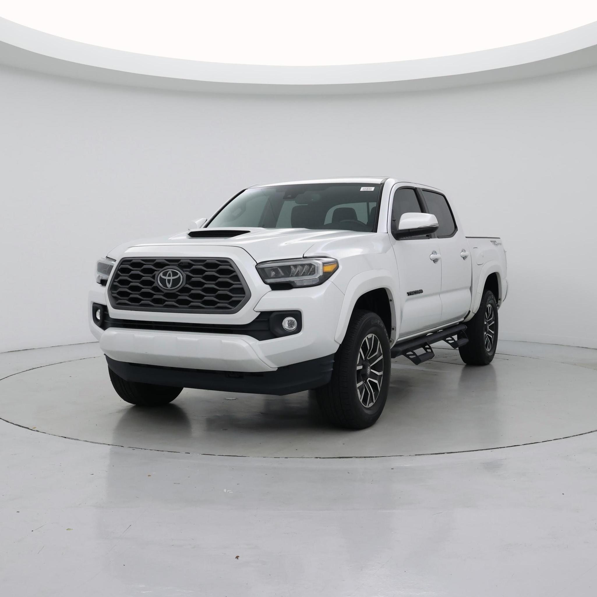 Thumbnail: 2021 Toyota Tacoma - 4