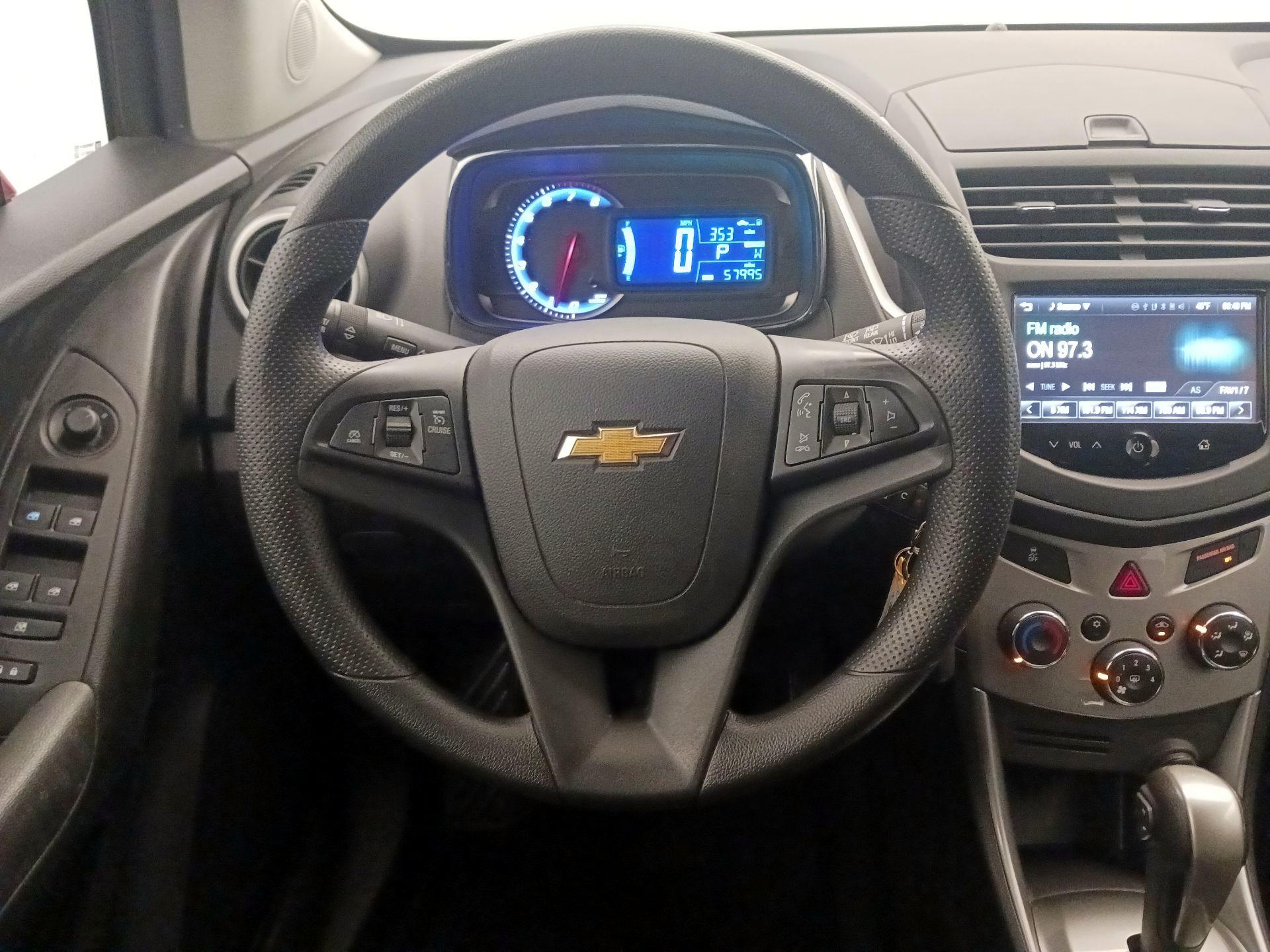 Thumbnail: 2015 Chevrolet Trax - 10