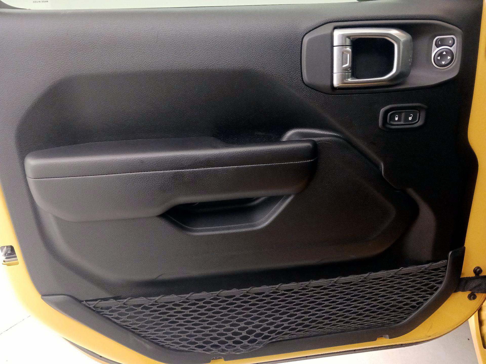 Thumbnail: 2020 Jeep Wrangler - 12