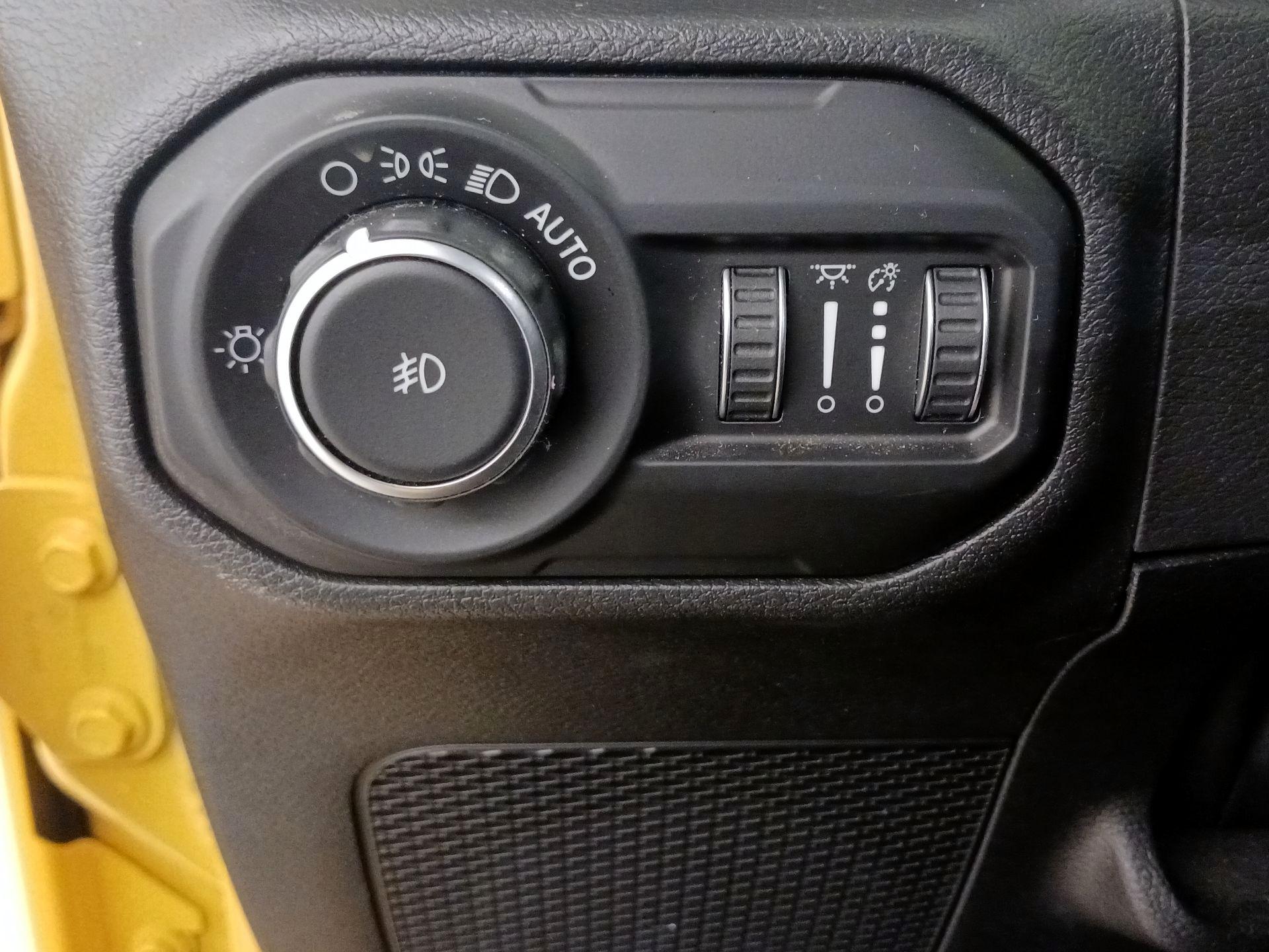 Thumbnail: 2020 Jeep Wrangler - 13