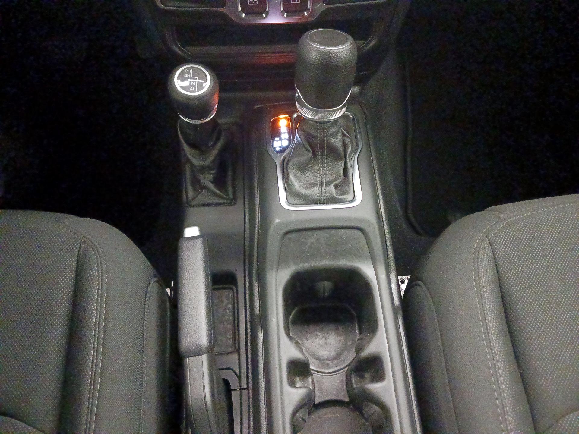 Thumbnail: 2020 Jeep Wrangler - 17