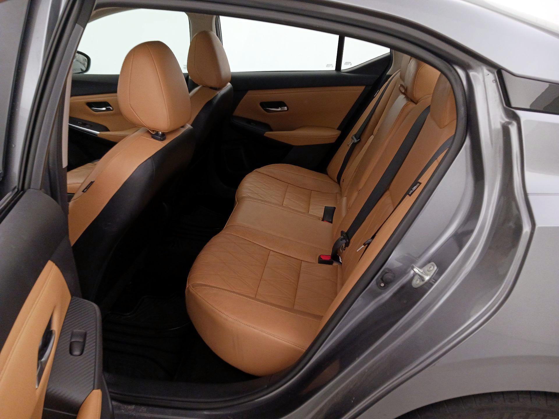 Thumbnail: 2020 Nissan Sentra - 20