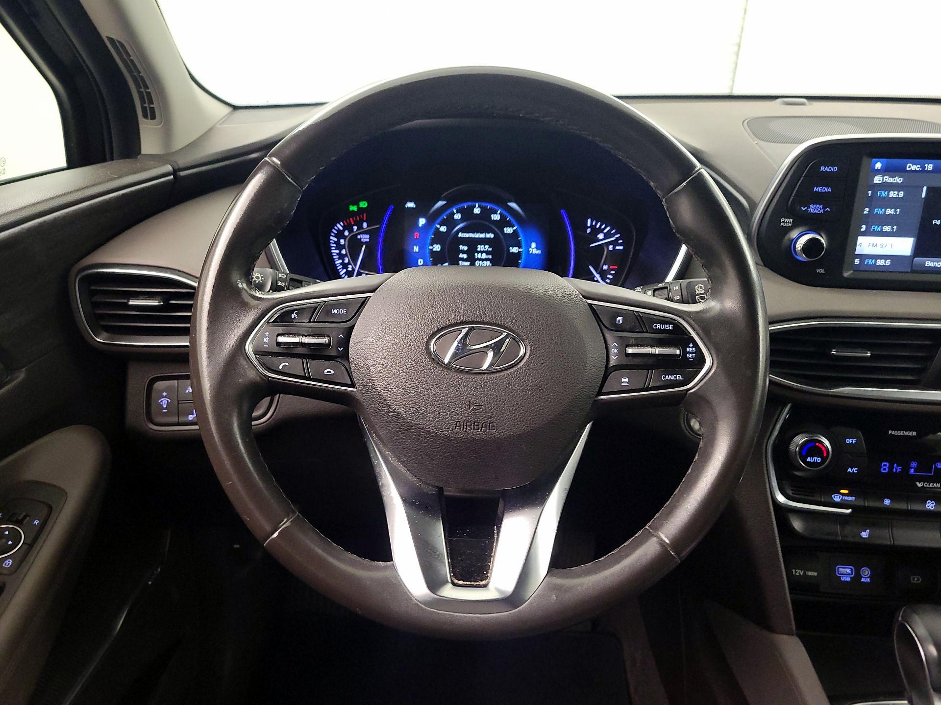 Thumbnail: 2019 Hyundai Santa Fe - 10