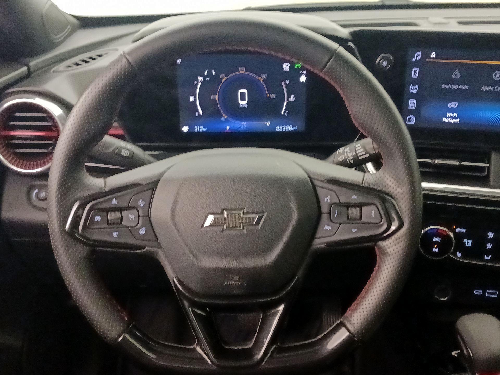 Thumbnail: 2024 Chevrolet Trax - 10