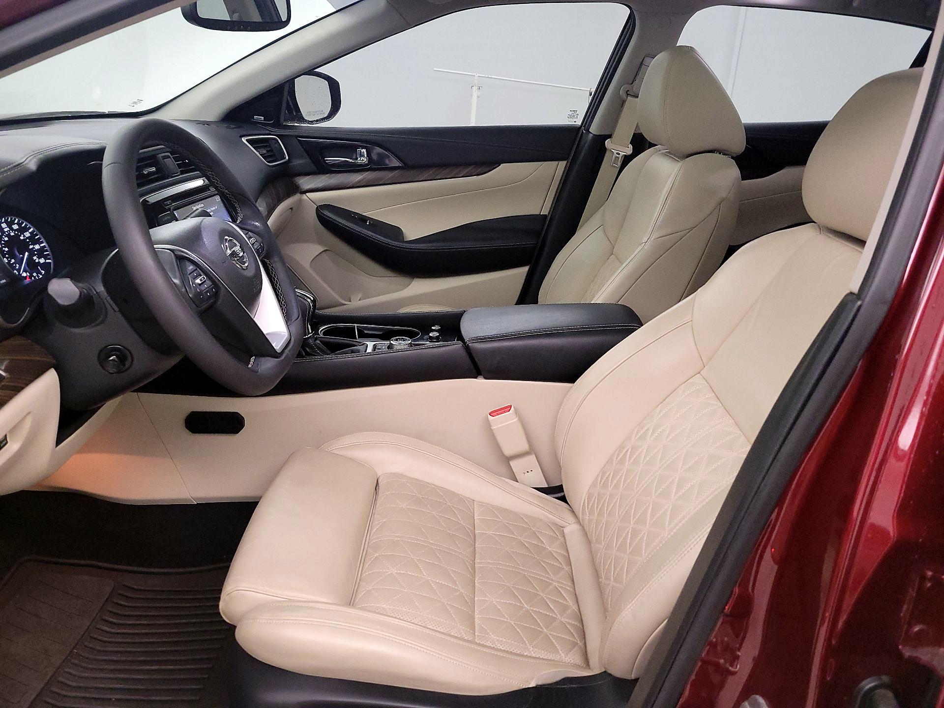 Thumbnail: 2017 Nissan Maxima - 11