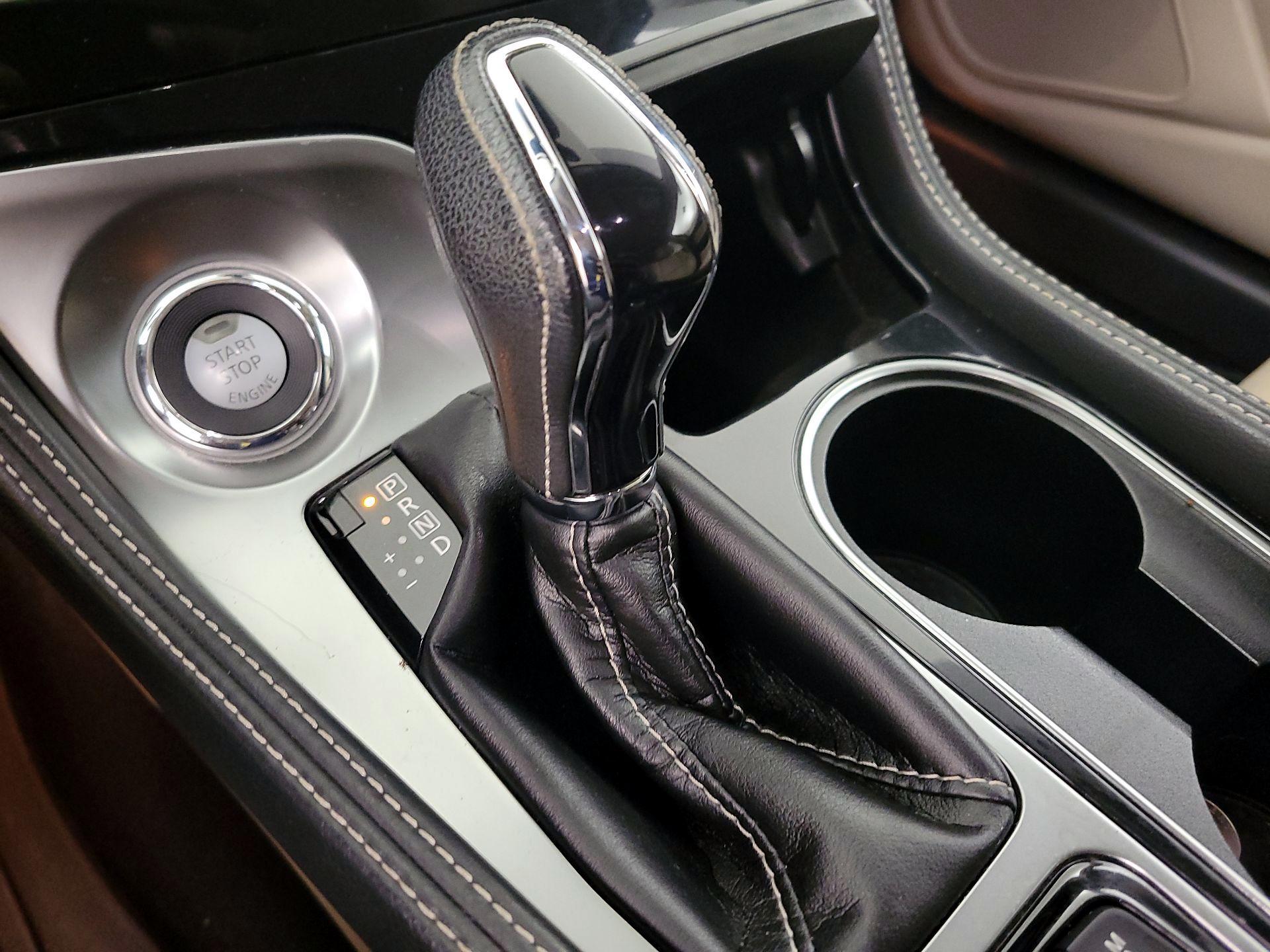 Thumbnail: 2017 Nissan Maxima - 18