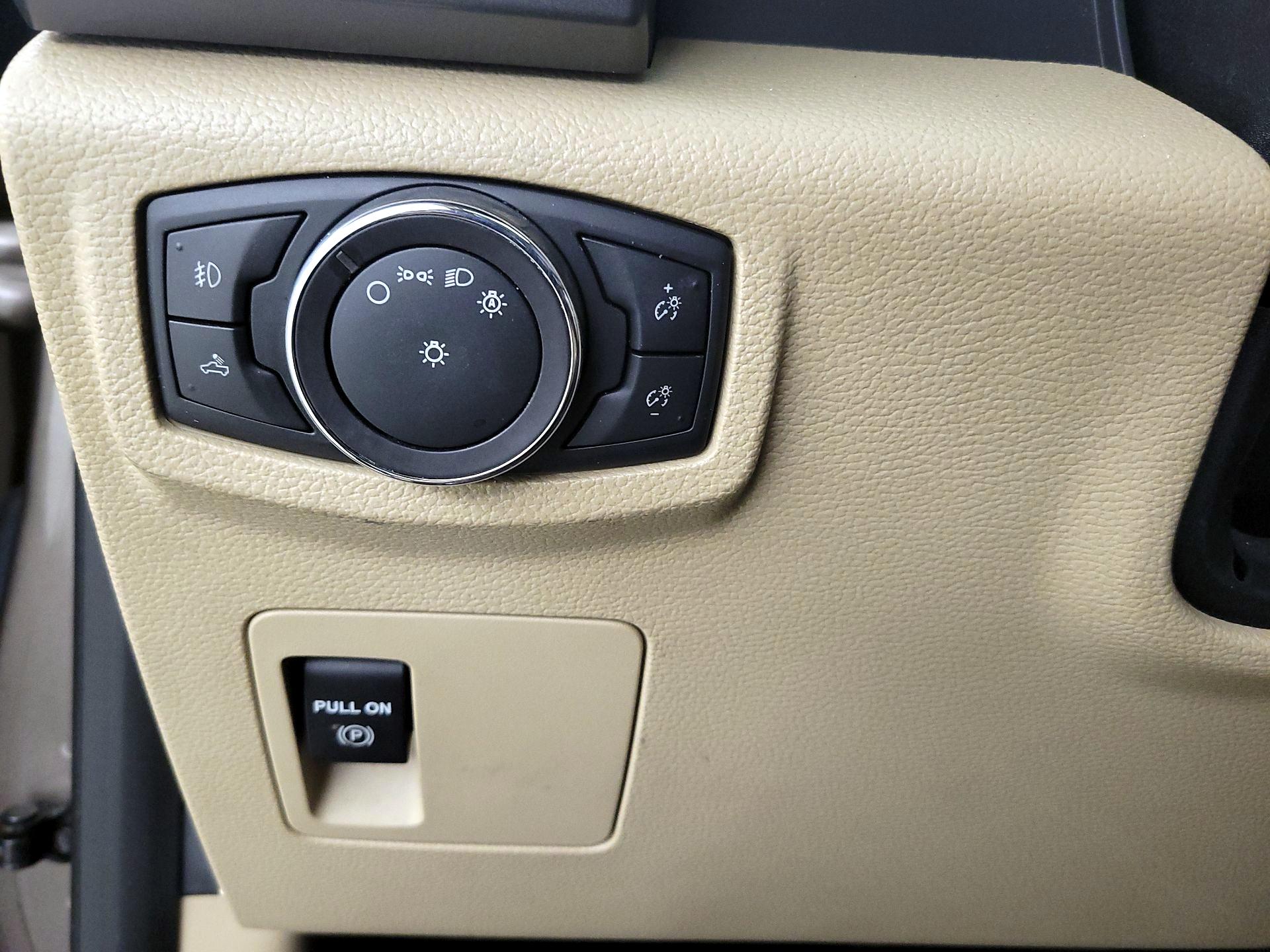 Thumbnail: 2018 Ford F-150 - 13