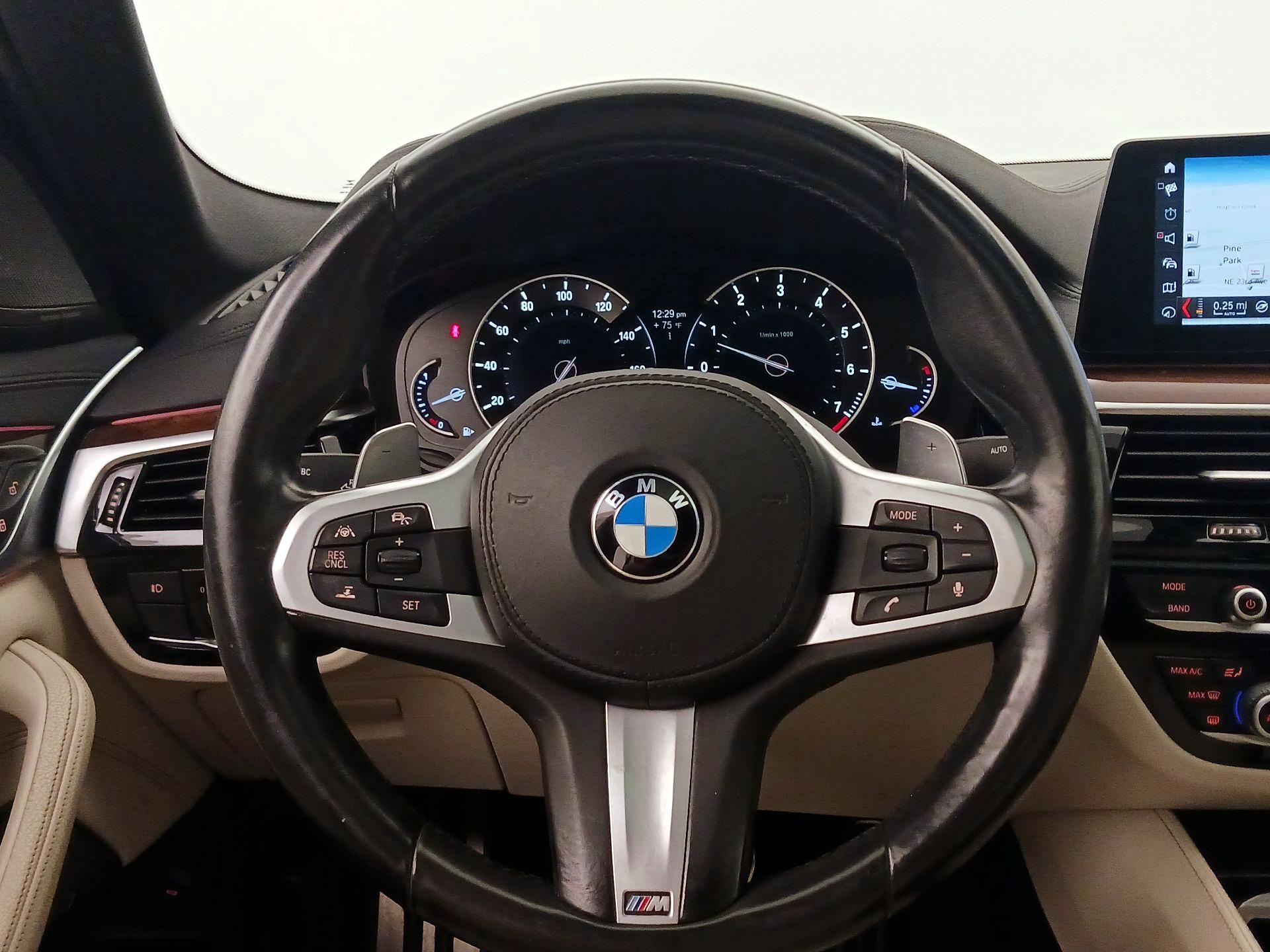 Thumbnail: 2018 BMW 5 Series - 10