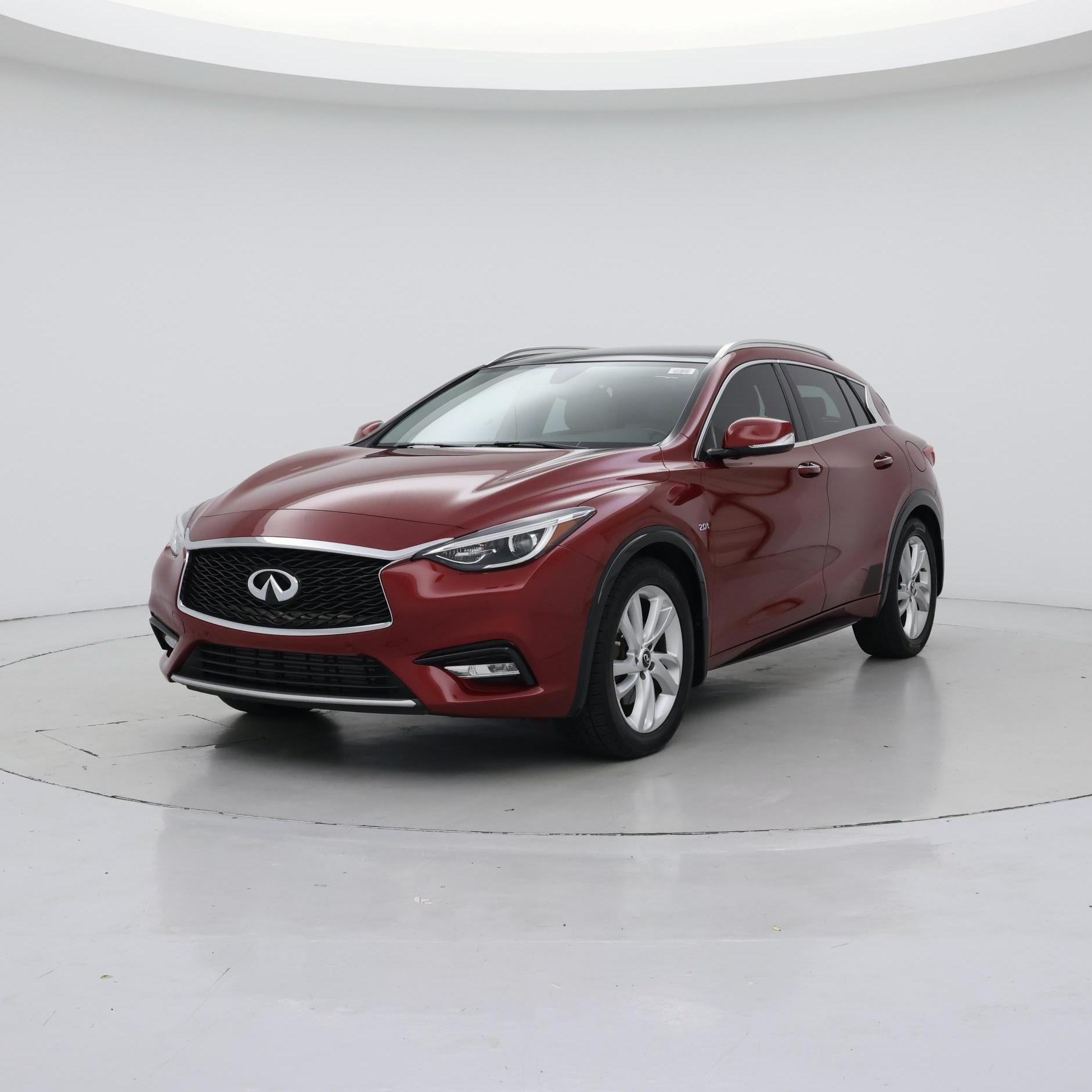 Thumbnail: 2017 INFINITI QX30 - 4