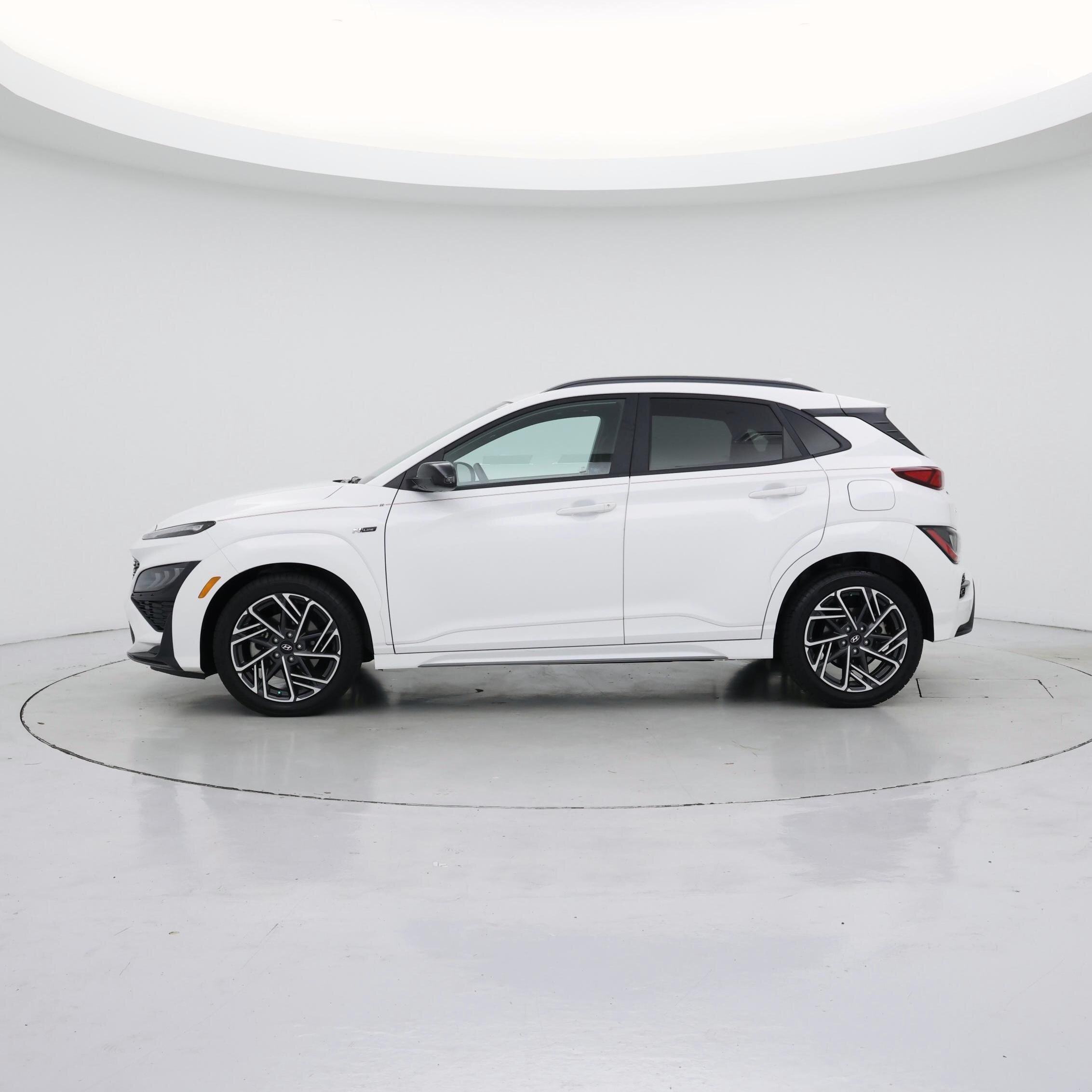 Thumbnail: 2022 Hyundai Kona - 3