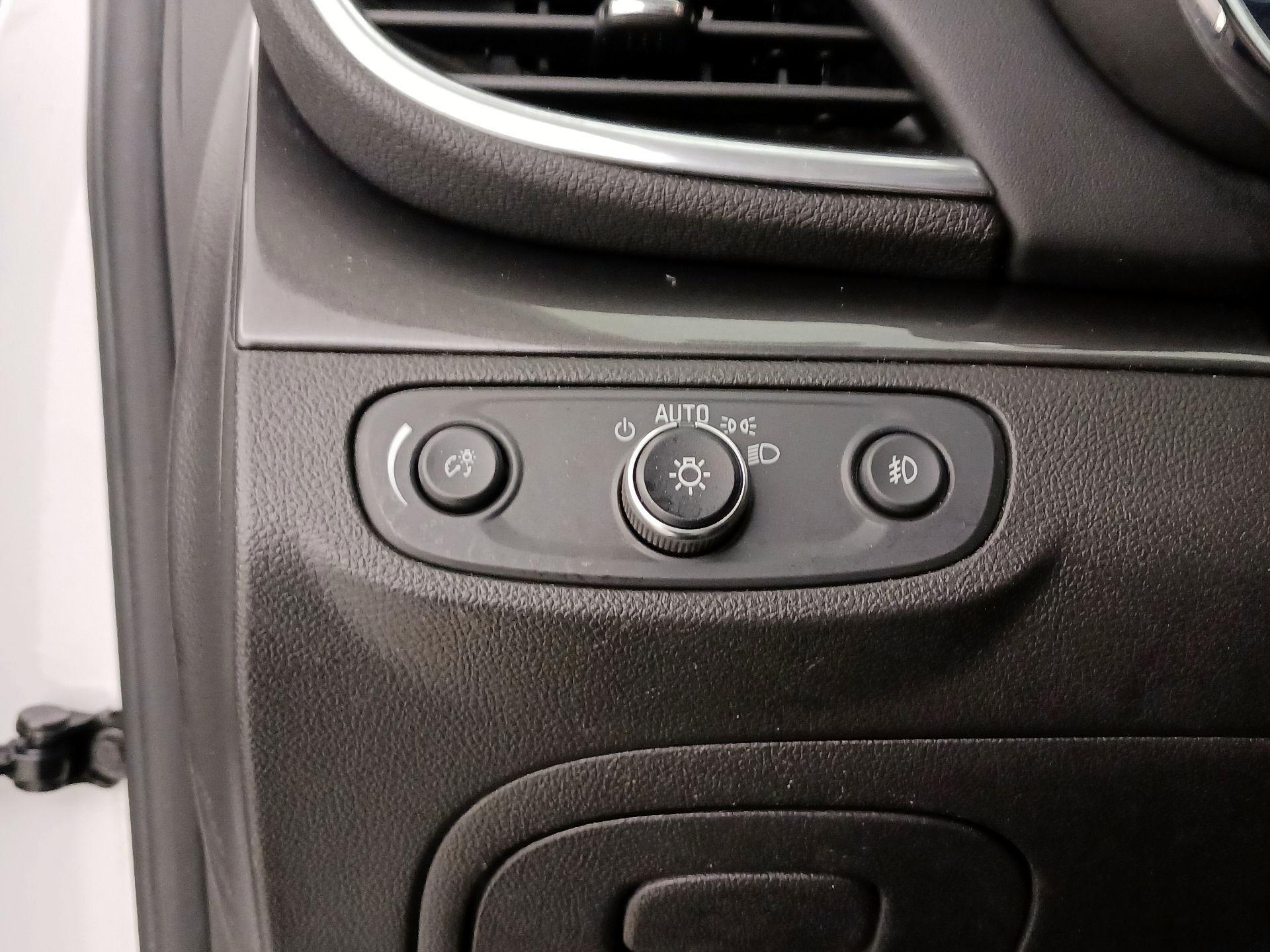 Thumbnail: 2019 Buick Encore - 13