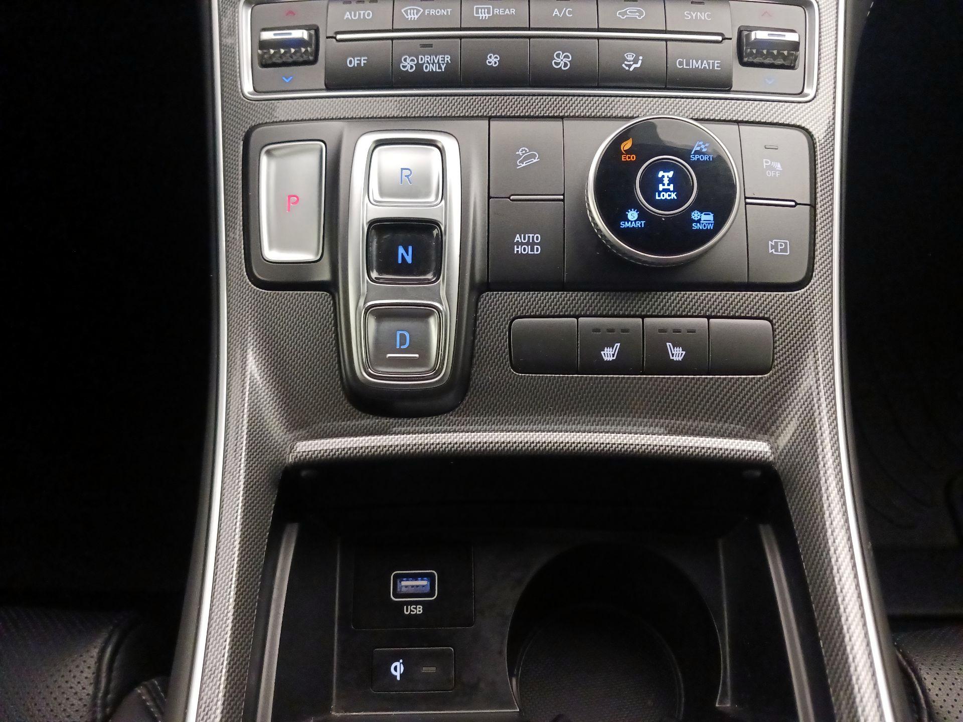 Thumbnail: 2023 Hyundai Santa Fe - 18