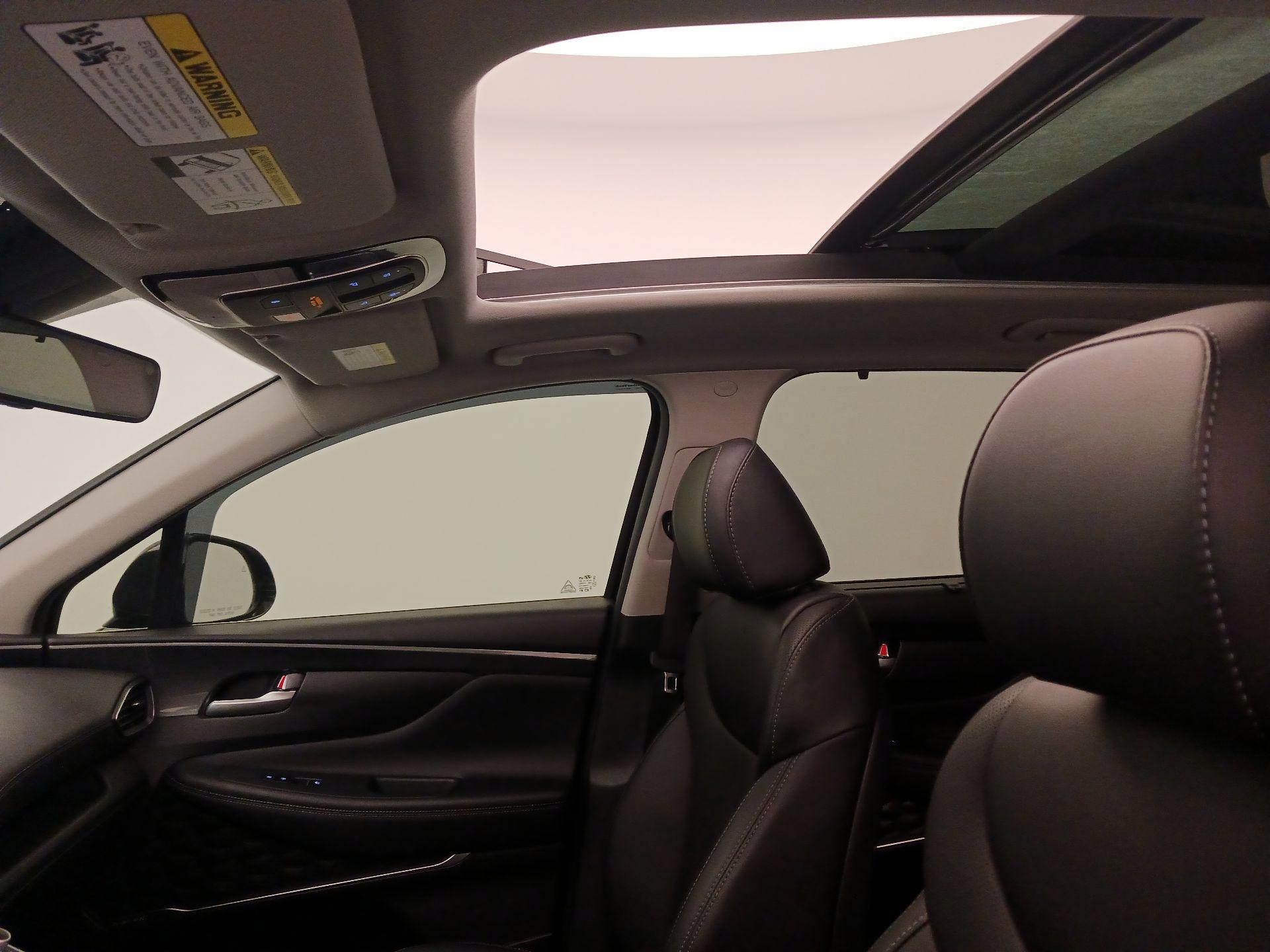 Thumbnail: 2023 Hyundai Santa Fe - 20