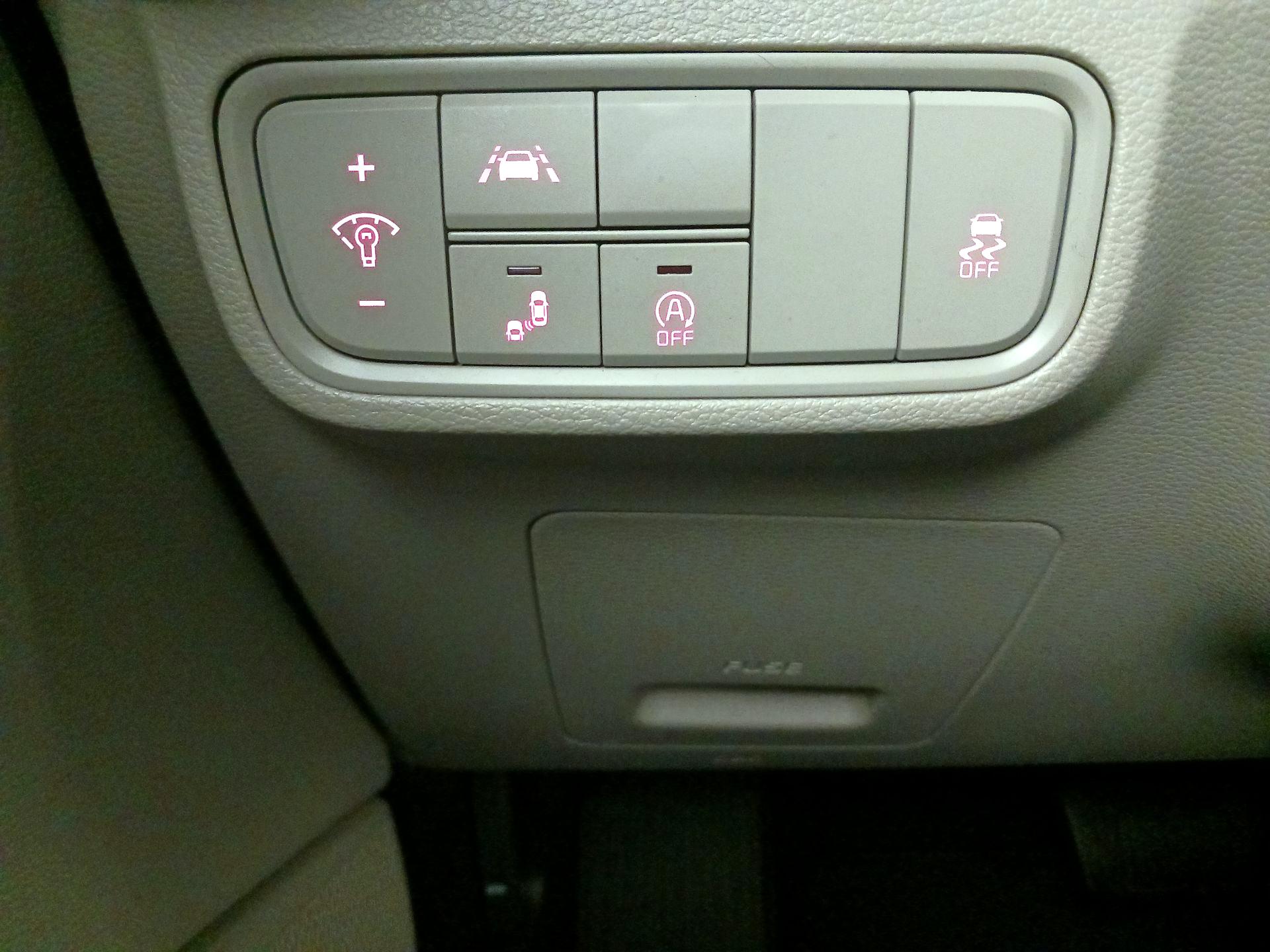 Thumbnail: 2022 Kia Soul - 13