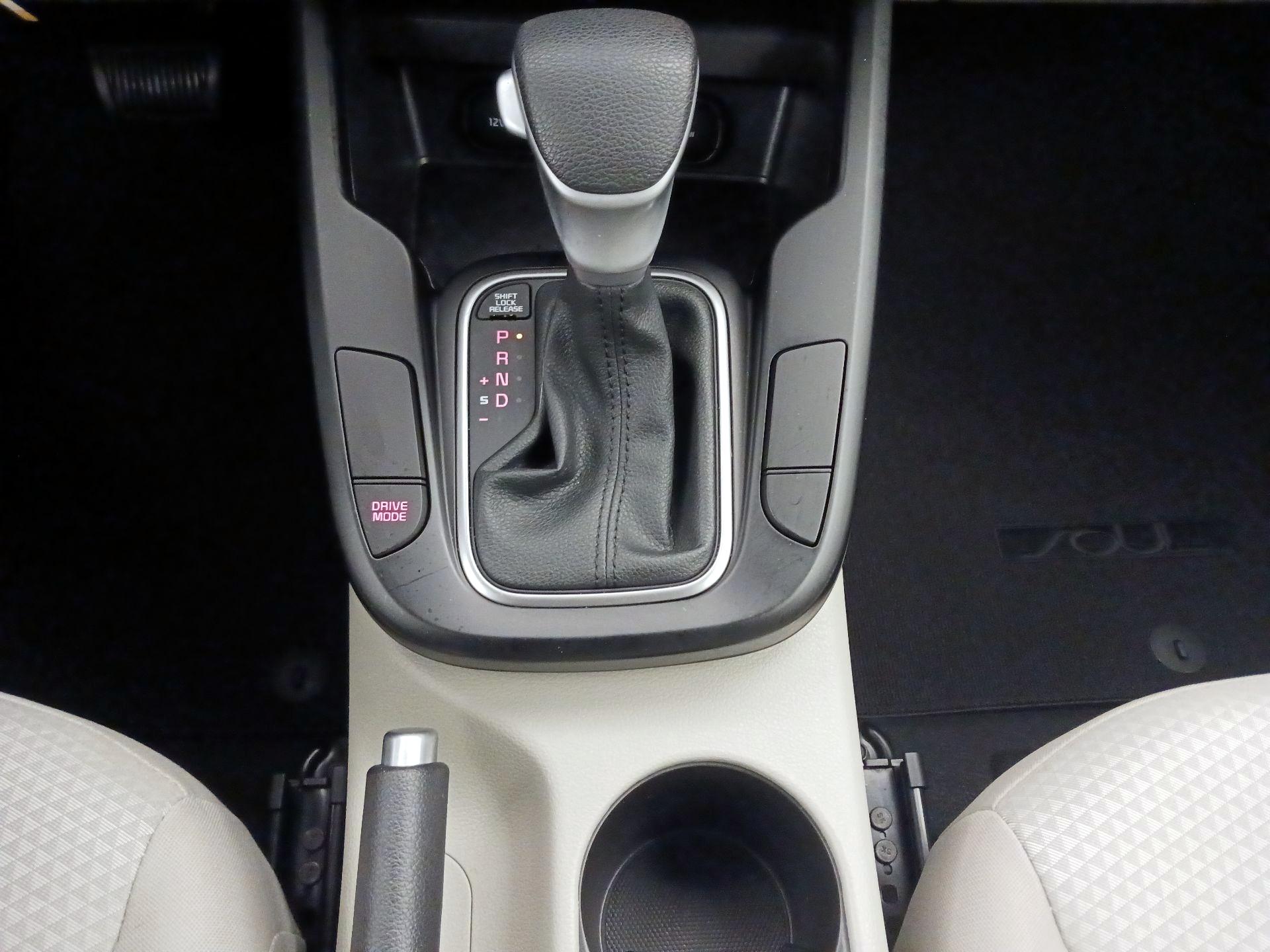 Thumbnail: 2022 Kia Soul - 17