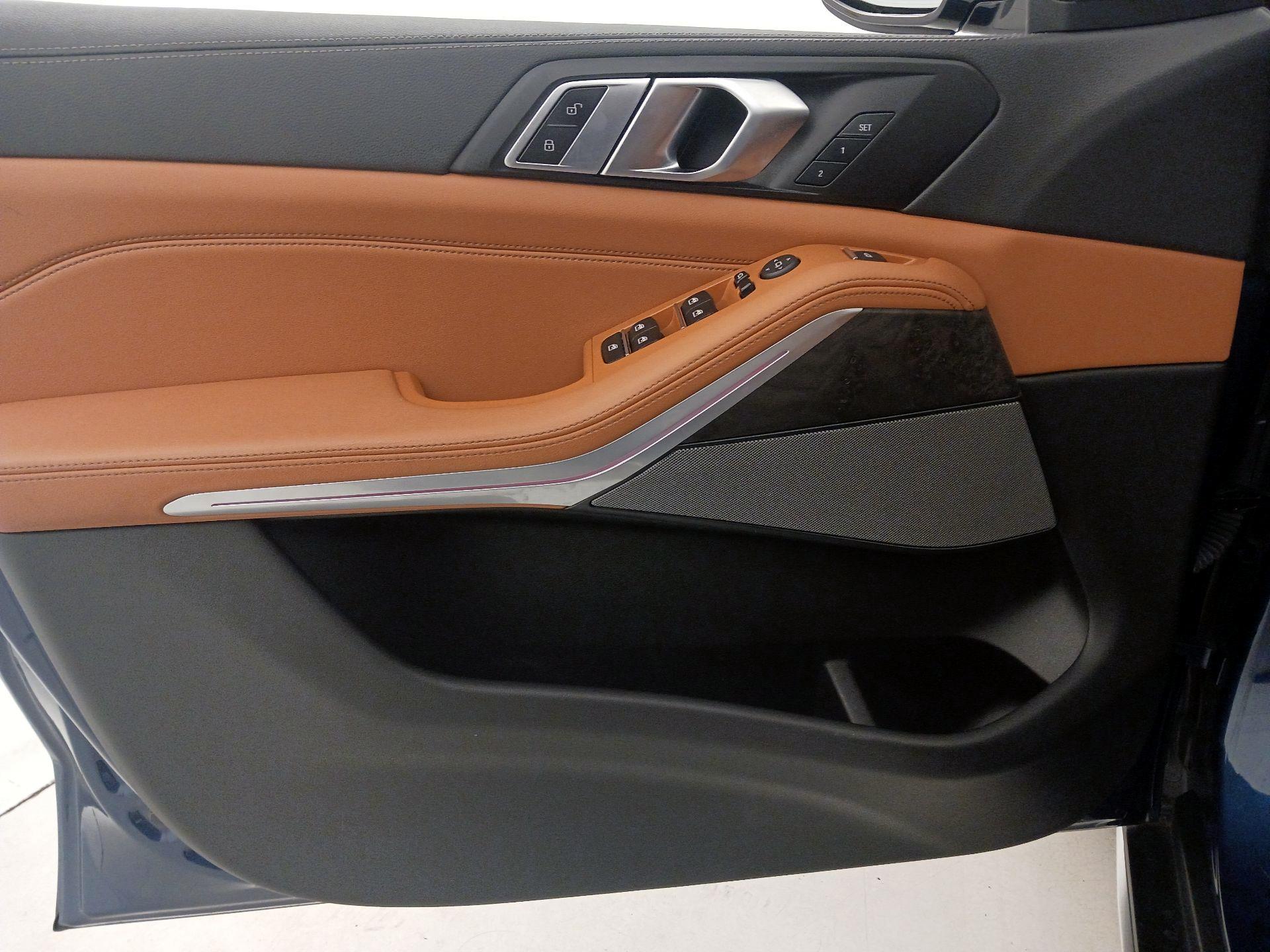 Thumbnail: 2023 BMW X5 - 12