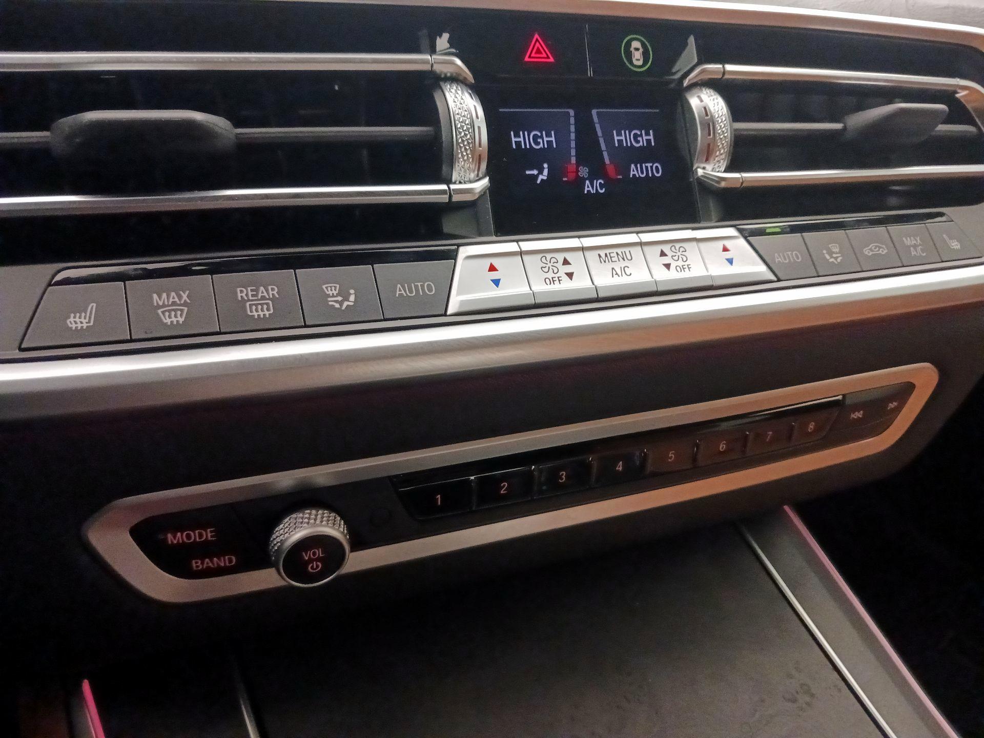 Thumbnail: 2023 BMW X5 - 17