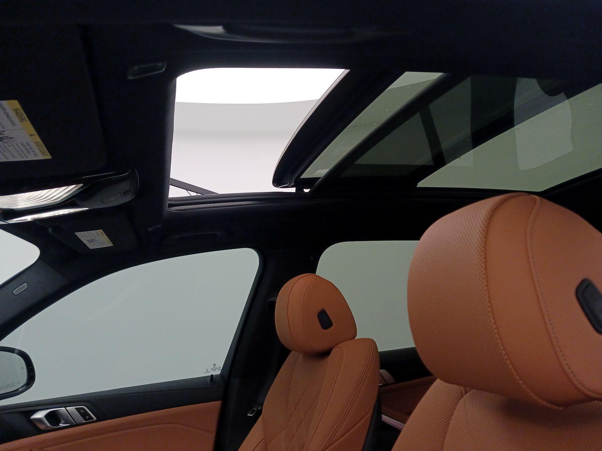 Thumbnail: 2023 BMW X5 - 20