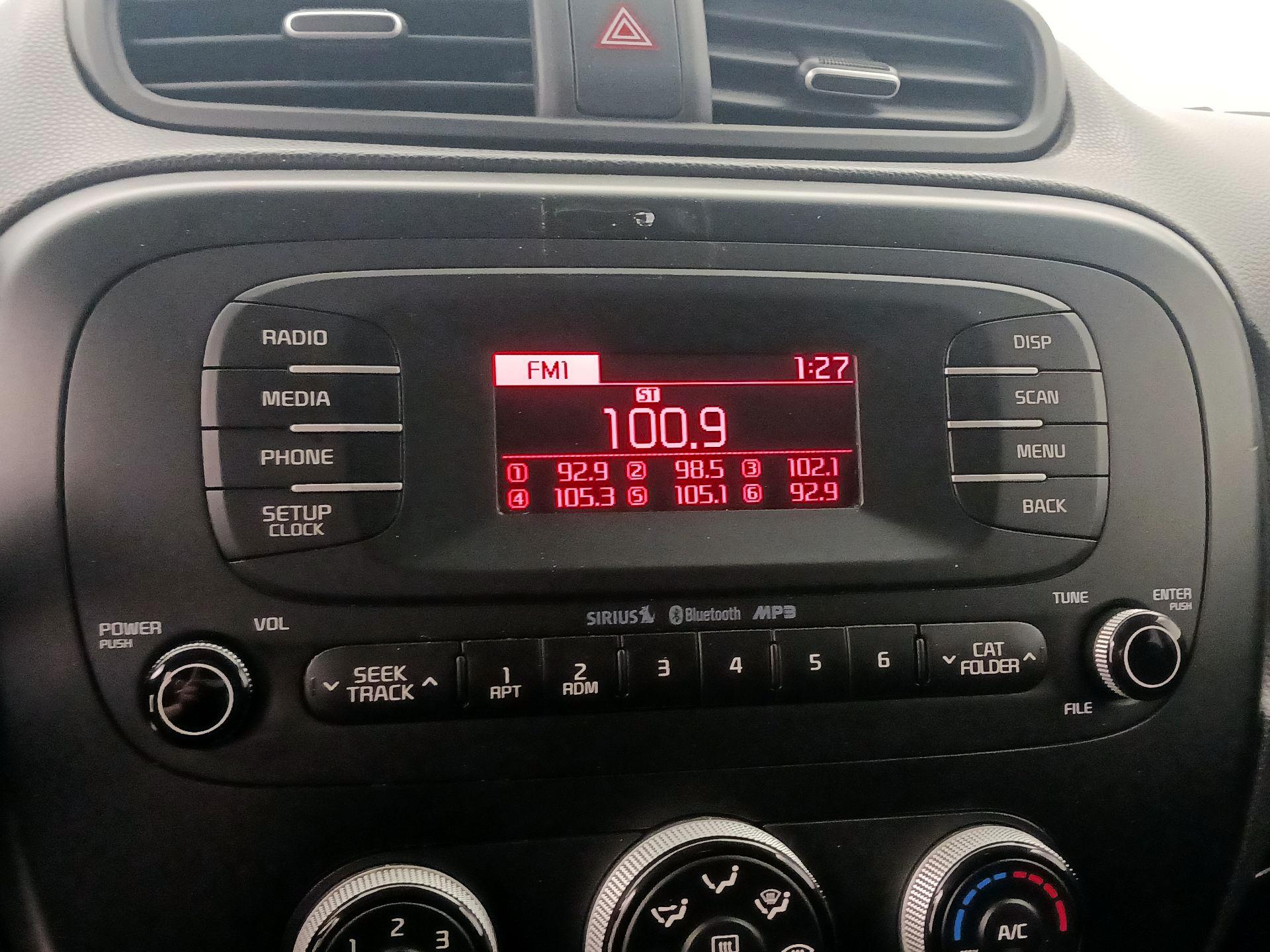 Thumbnail: 2016 Kia Soul - 14