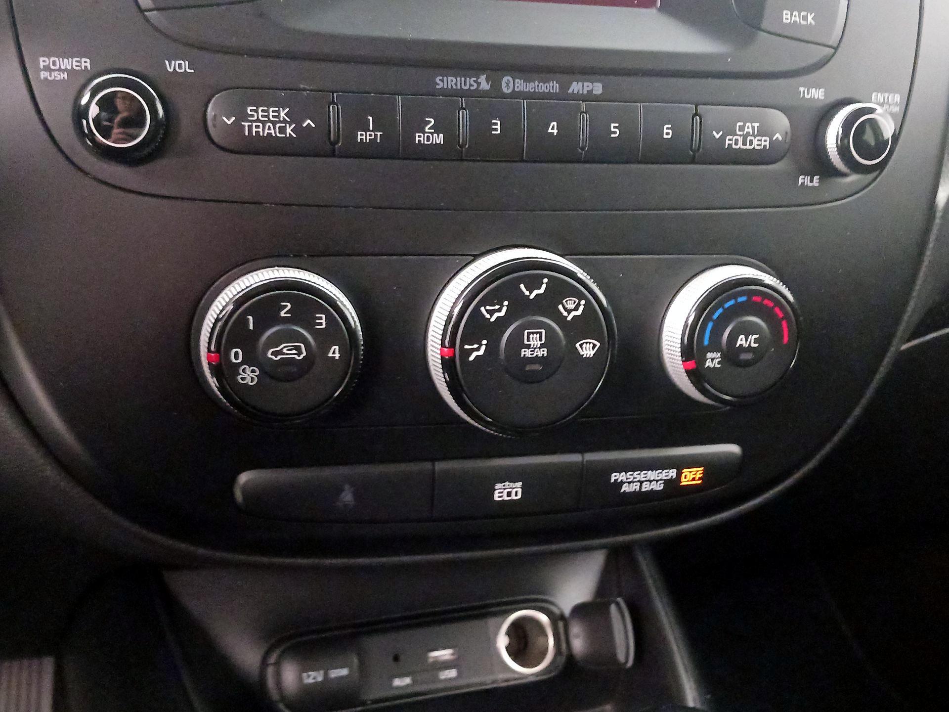 Thumbnail: 2016 Kia Soul - 15