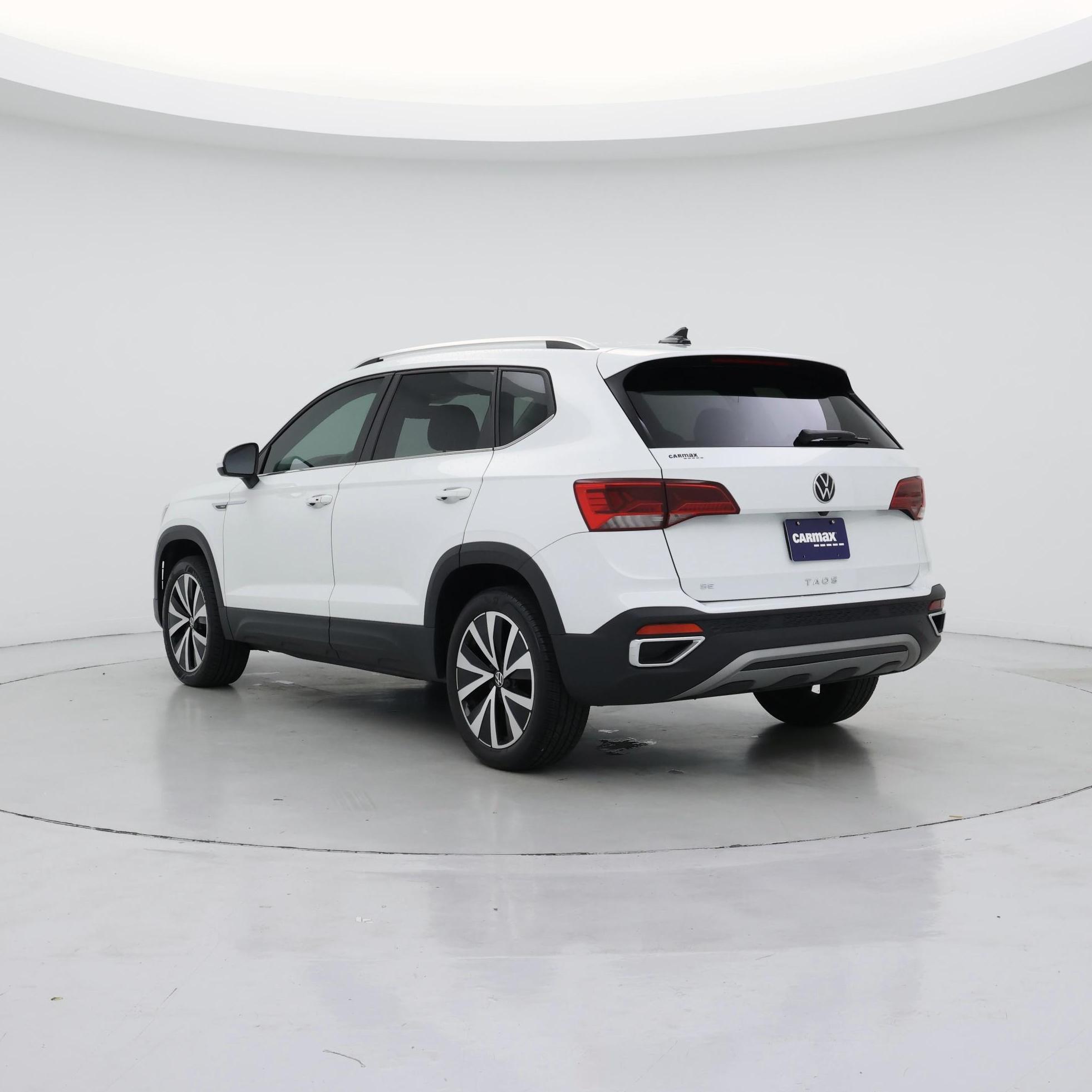 Thumbnail: 2022 Volkswagen Taos - 2