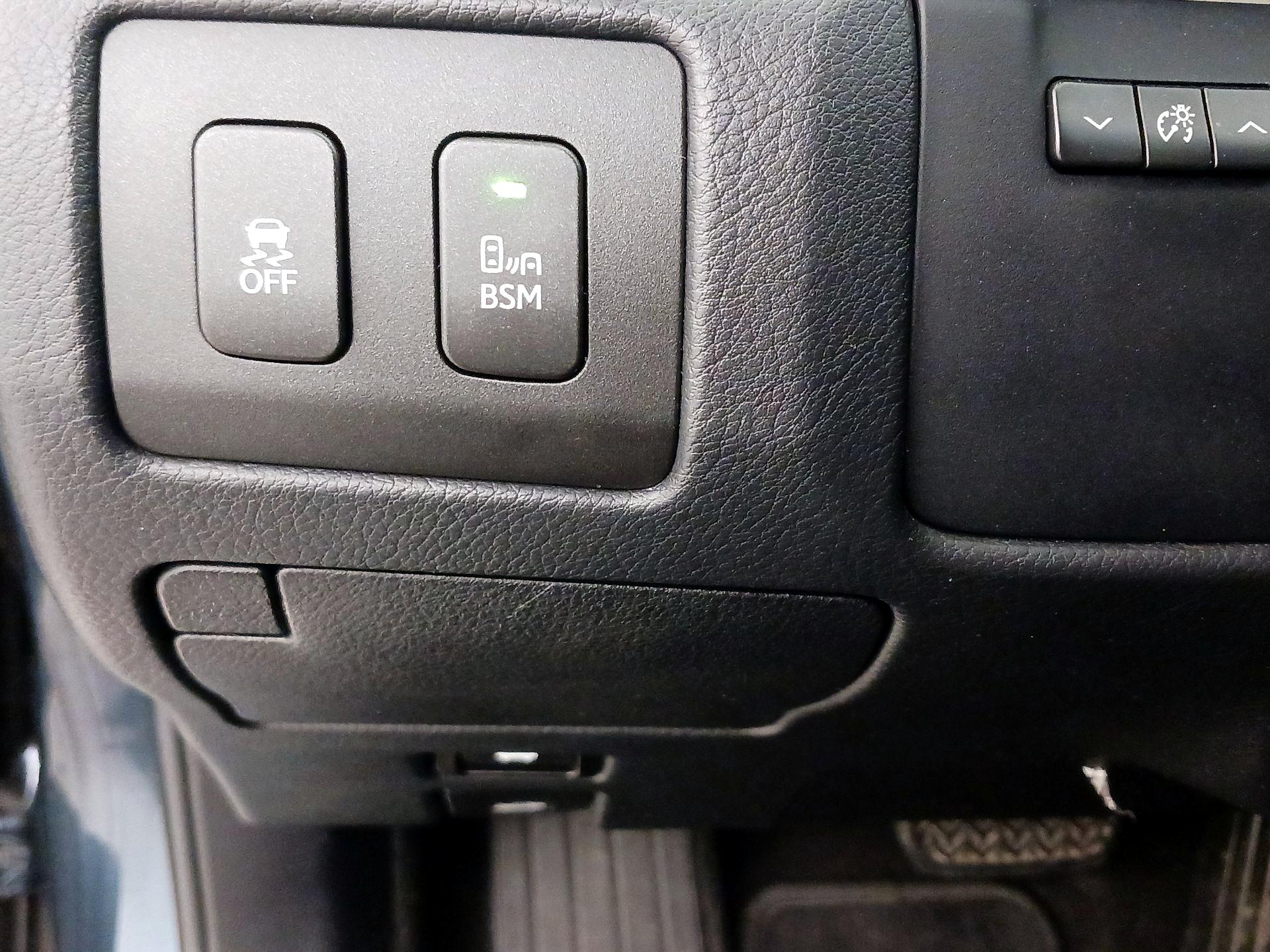 Thumbnail: 2014 Lexus GS - 13