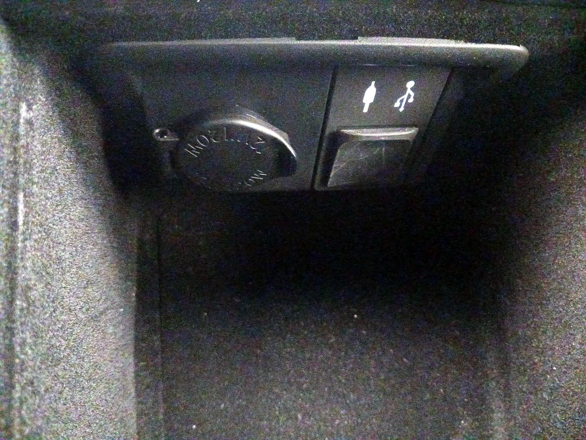 Thumbnail: 2014 Lexus GS - 19