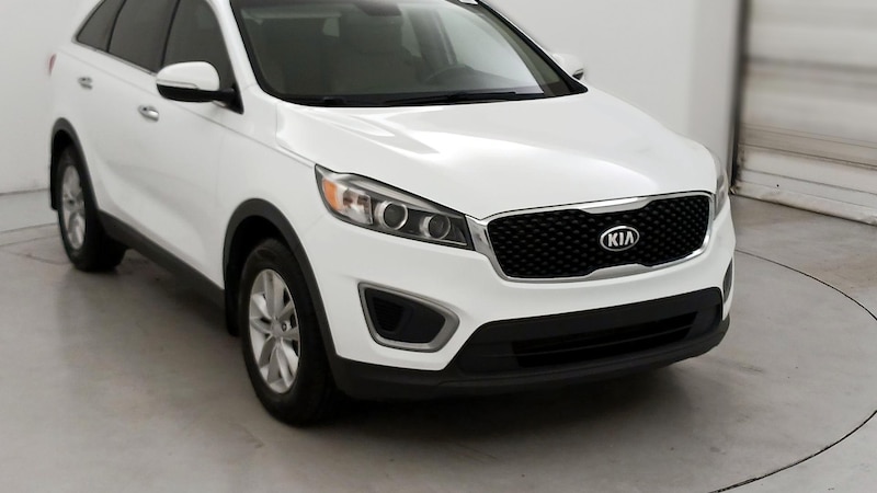 2017 Kia Sorento LX Hero Image