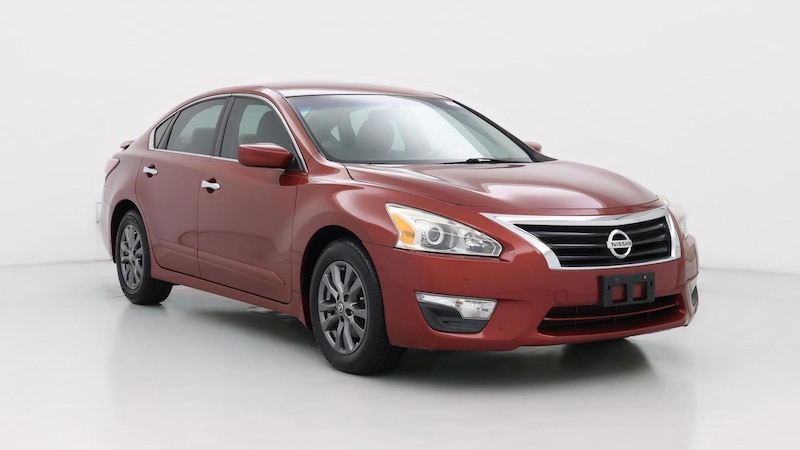 2015 Nissan Altima S Hero Image