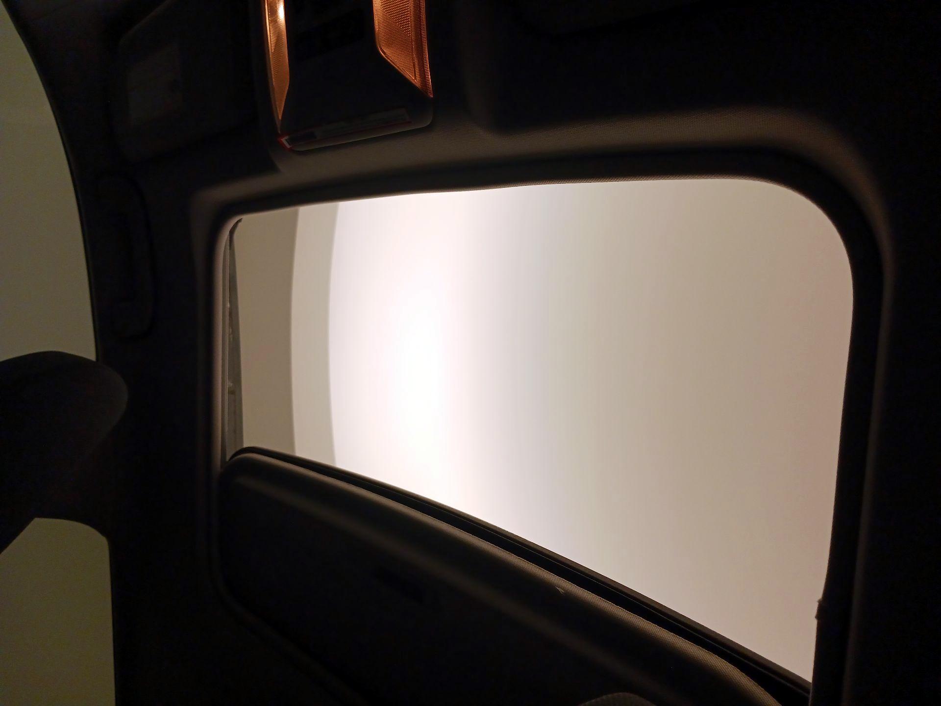 Thumbnail: 2021 Toyota RAV4 - 19