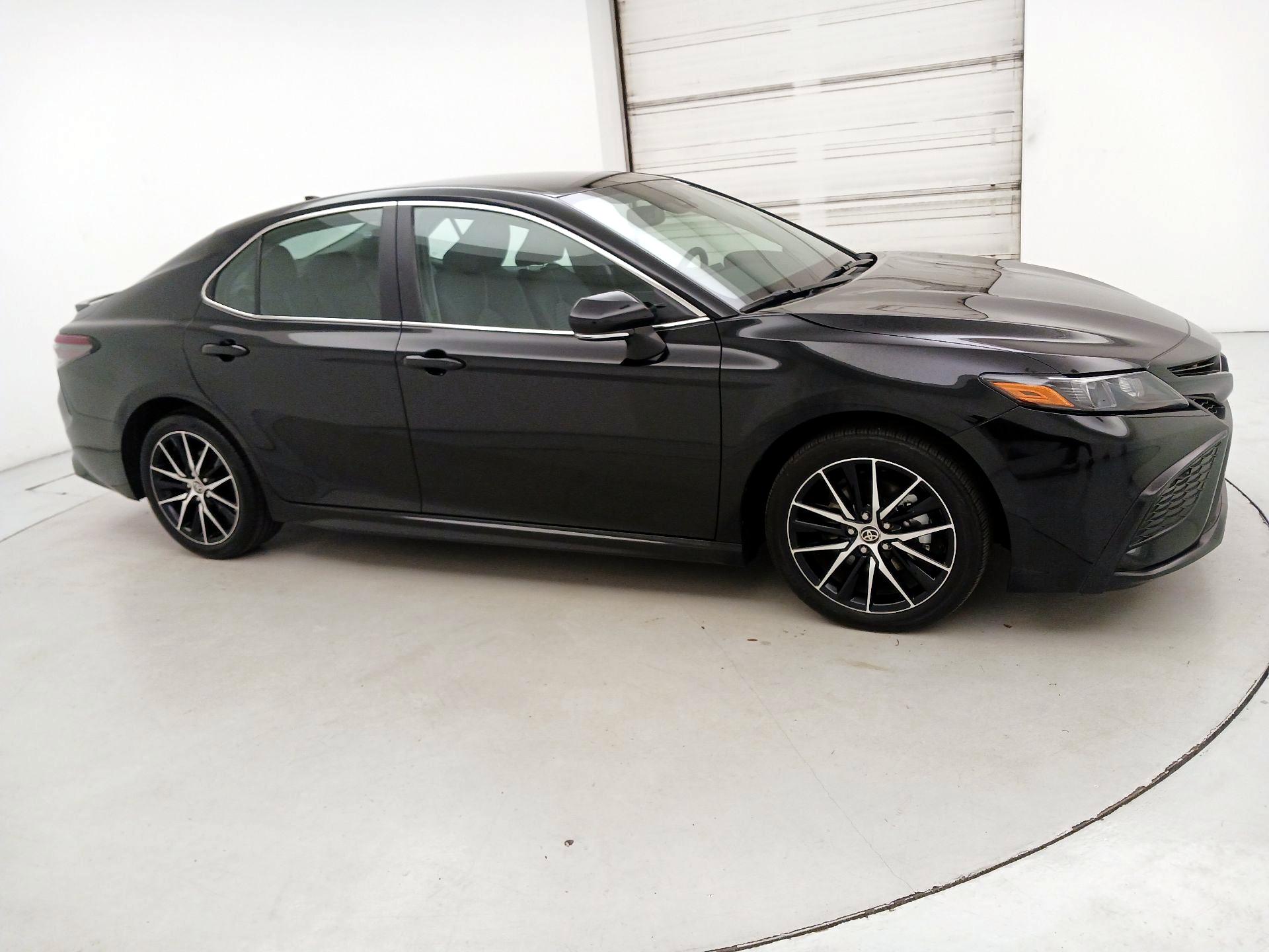 Thumbnail: 2024 Toyota Camry - 4