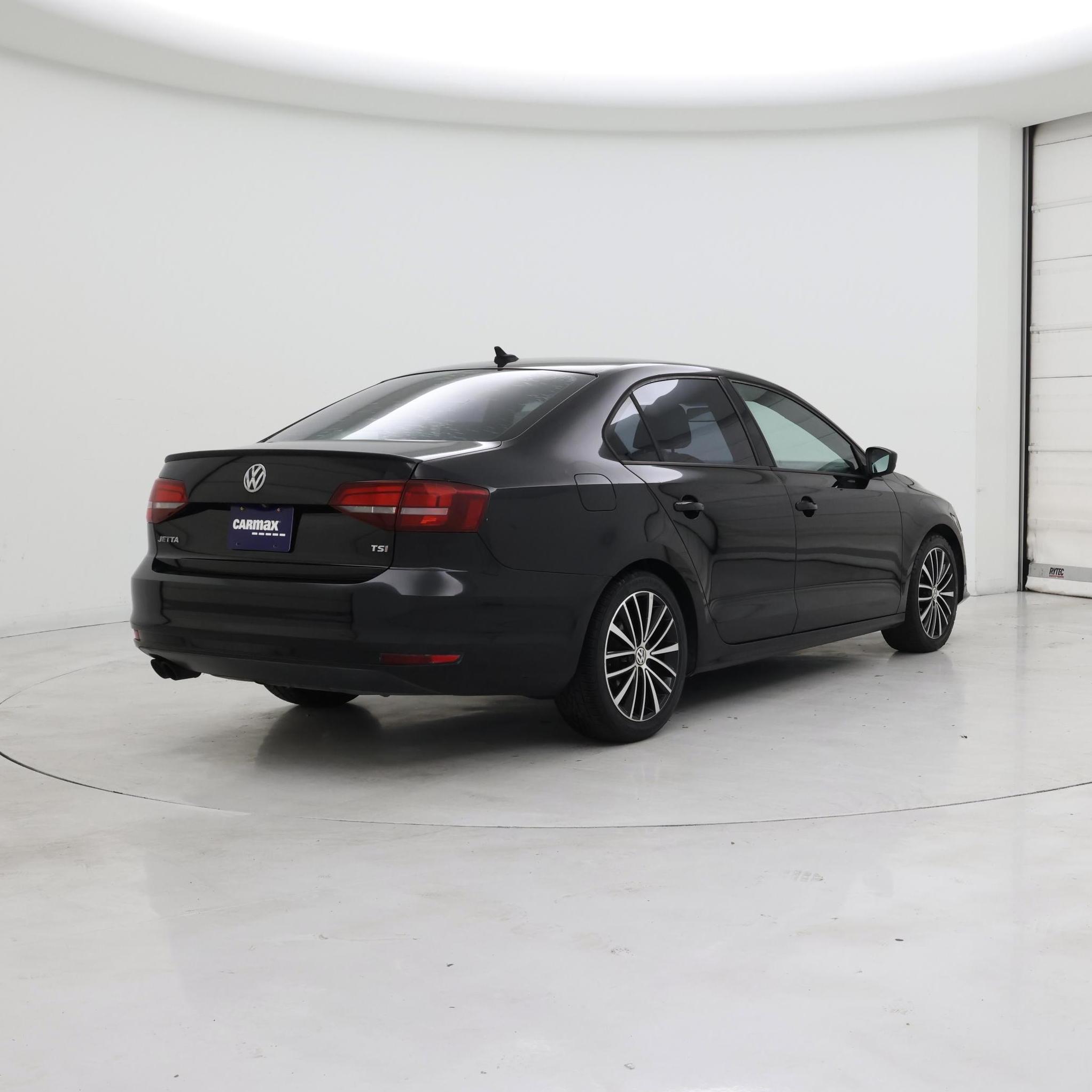 Thumbnail: 2016 Volkswagen Jetta - 8