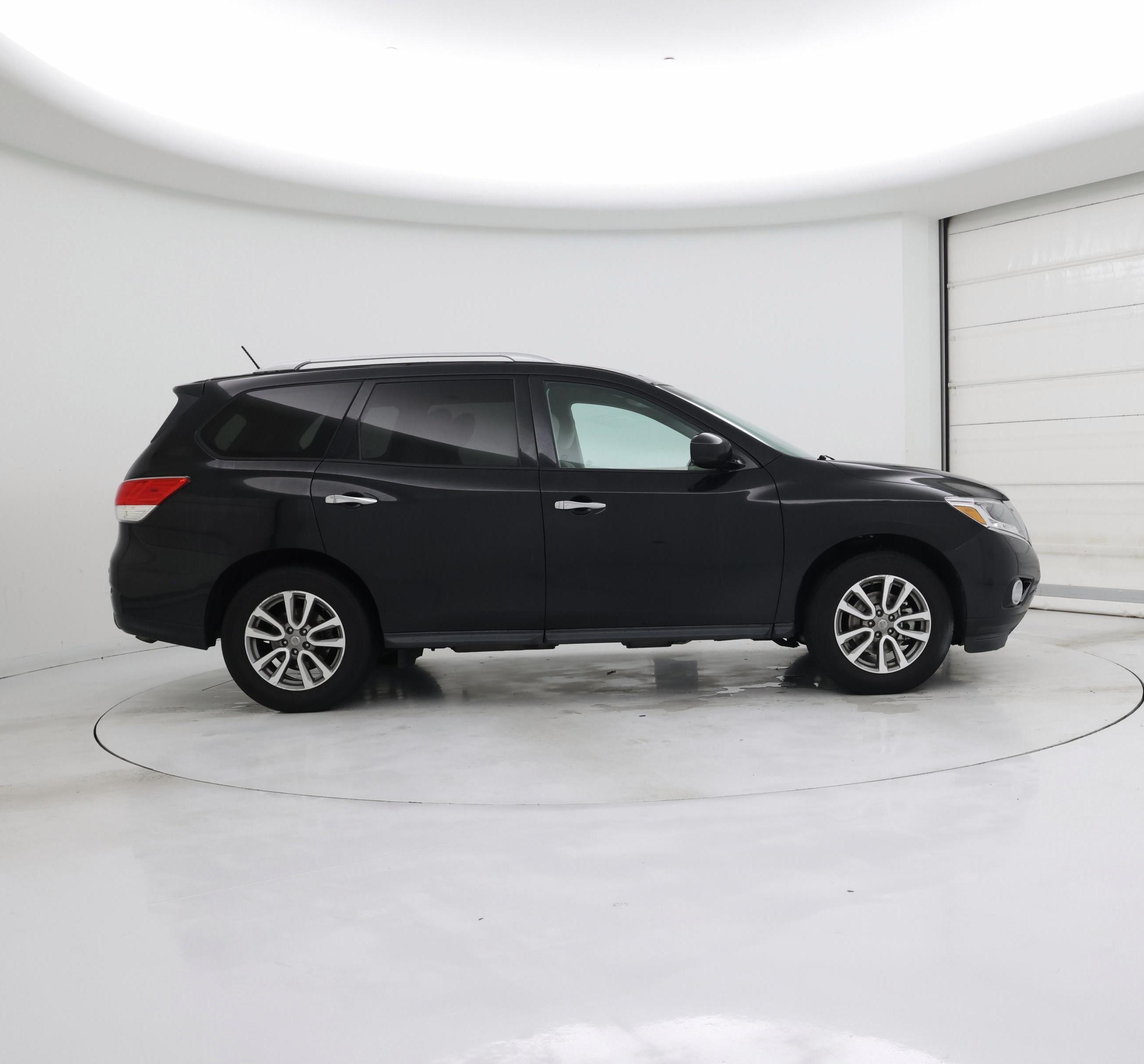 Thumbnail: 2016 Nissan Pathfinder - 7