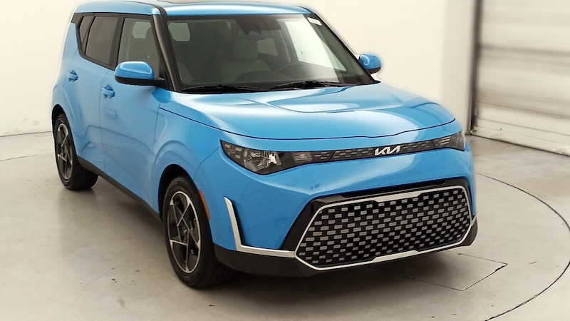 2024 Kia Soul EX Hero Image