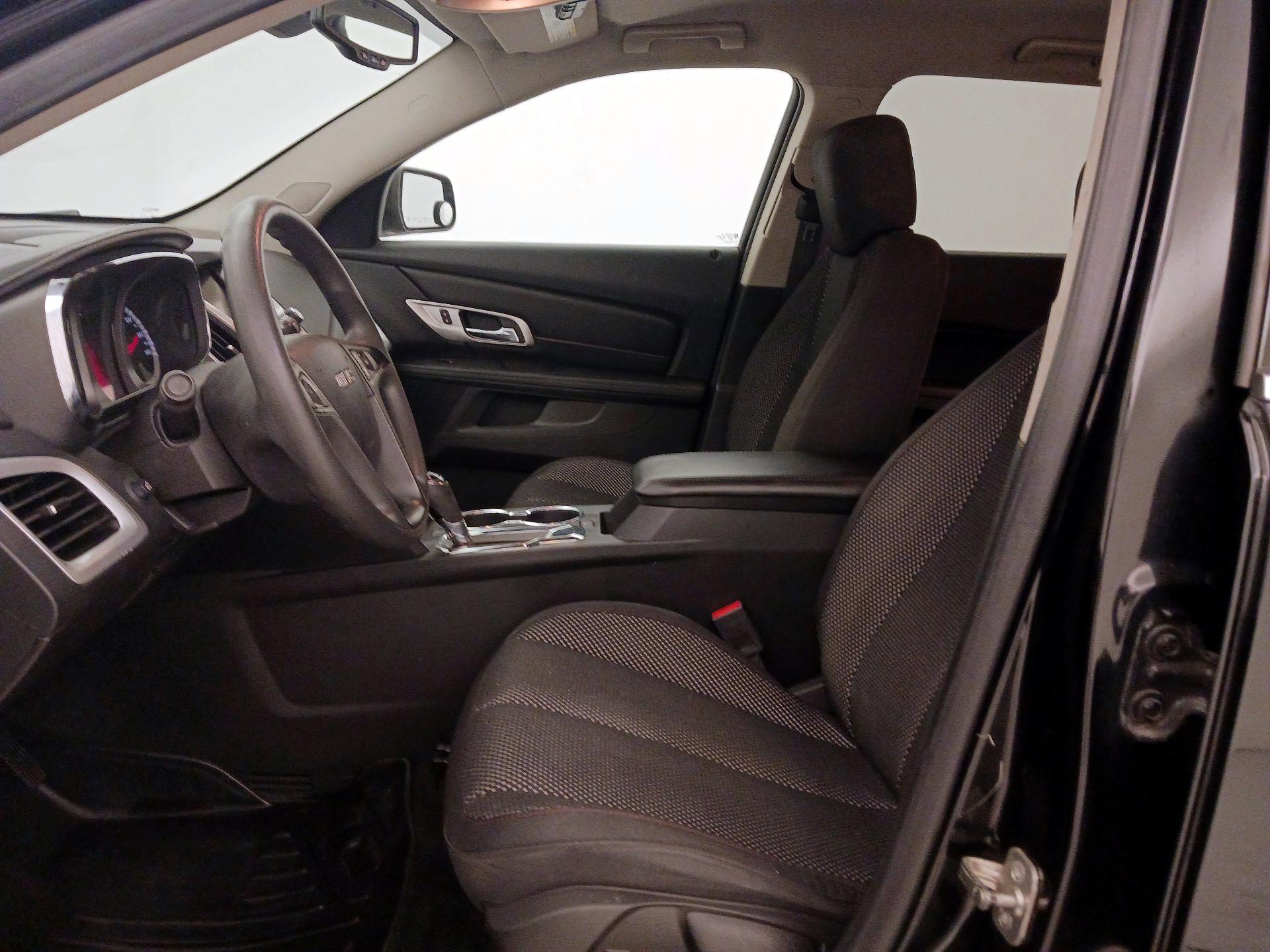 Thumbnail: 2016 GMC Terrain - 11