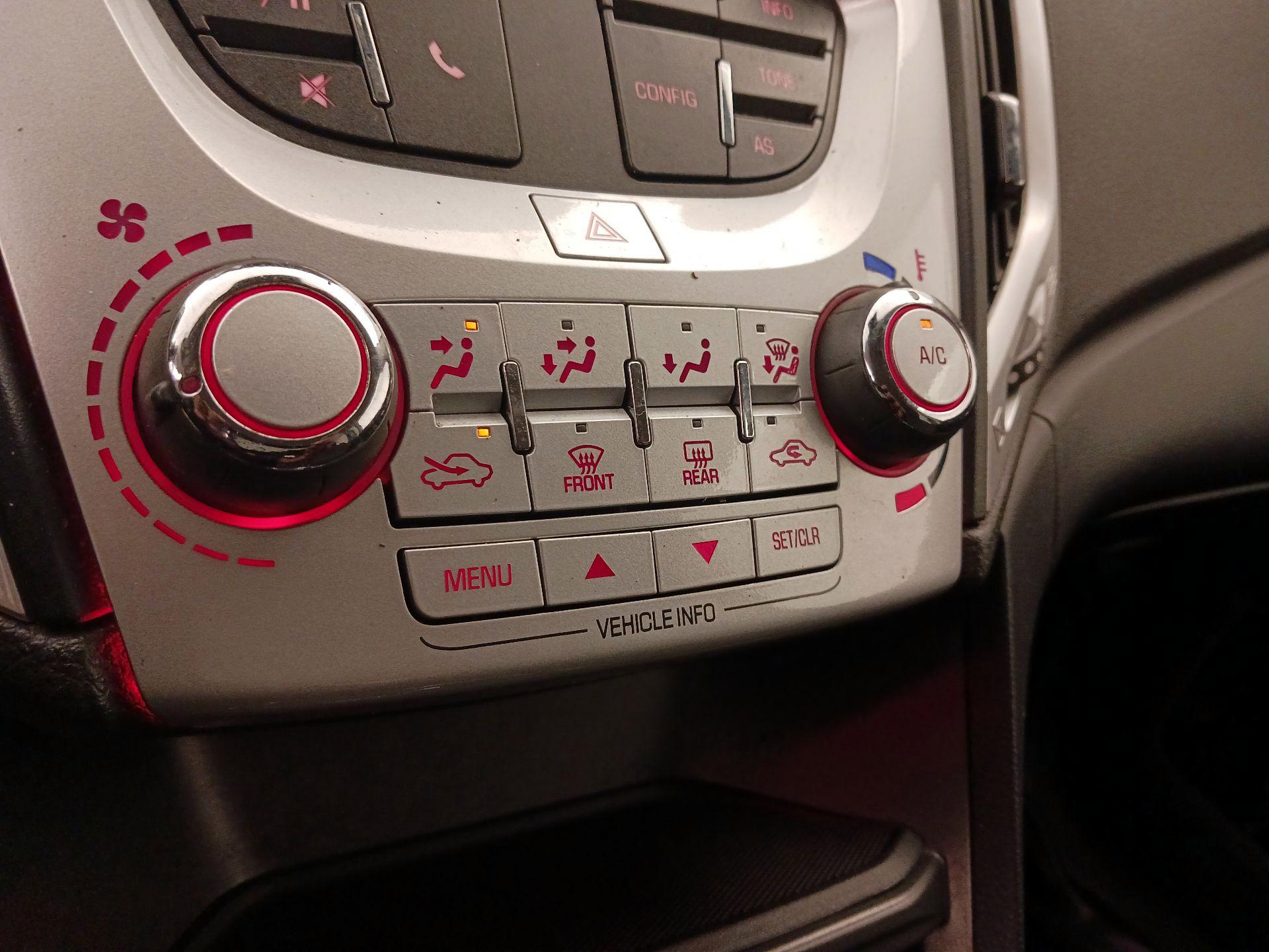 Thumbnail: 2016 GMC Terrain - 15
