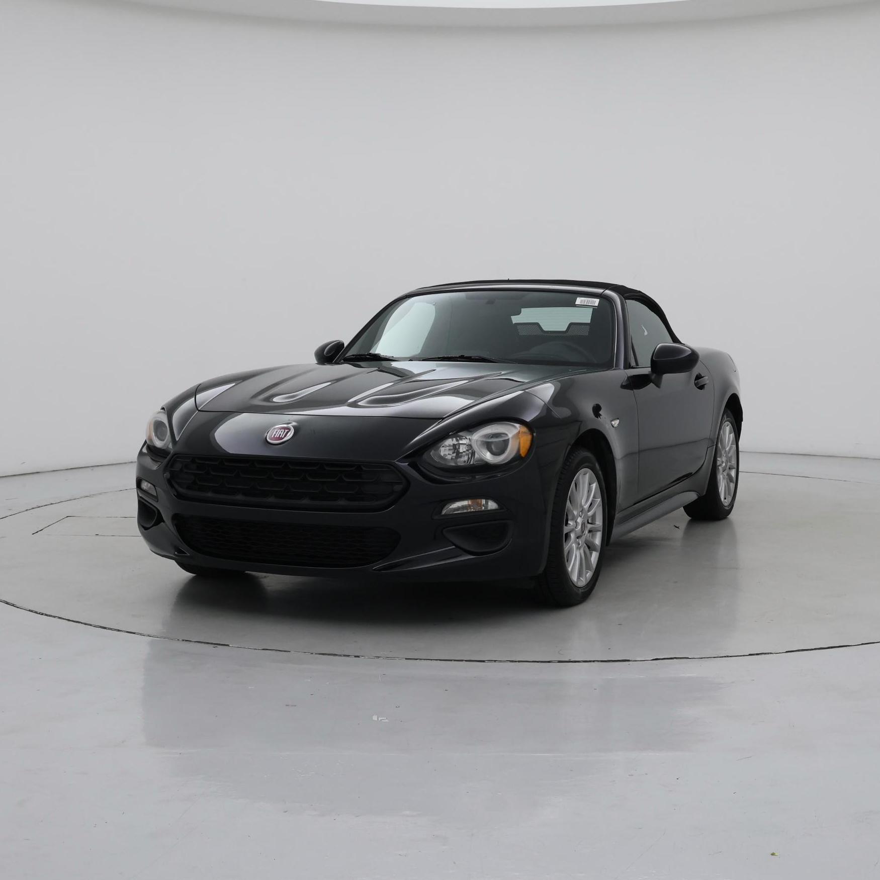 Thumbnail: 2020 Fiat 124 Spider - 4