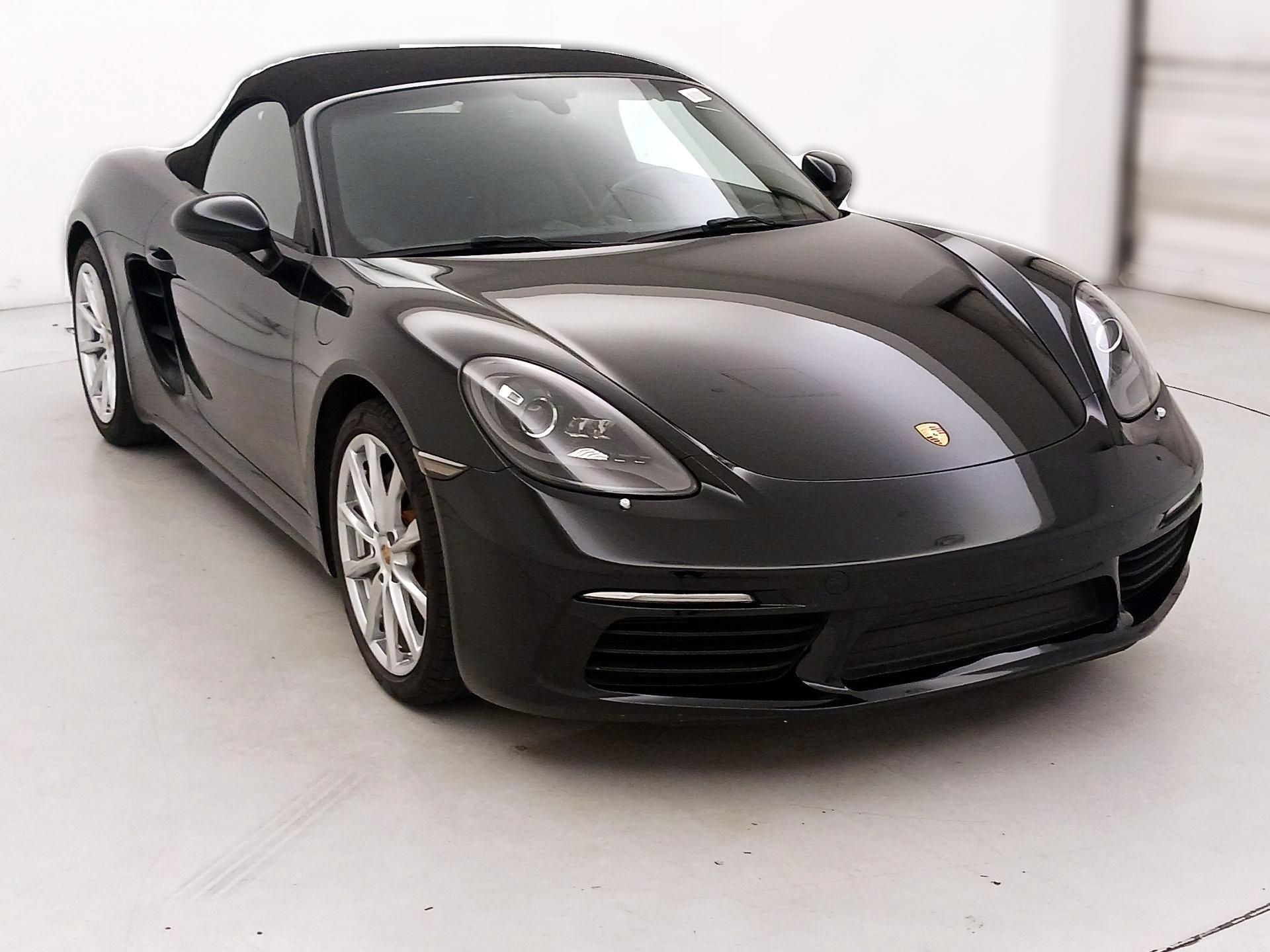 Thumbnail: 2017 Porsche 718 Boxster - 1