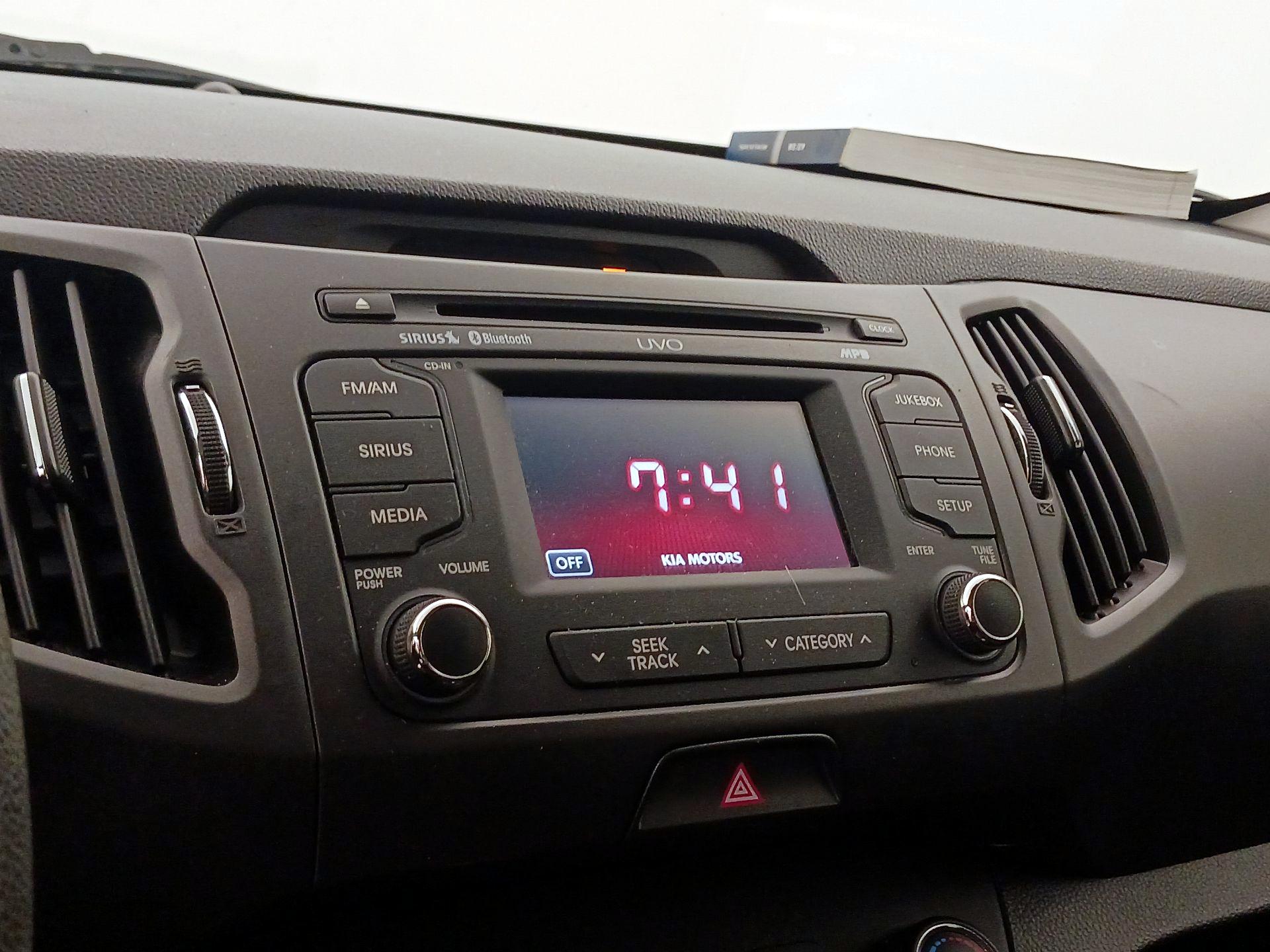 Thumbnail: 2013 Kia Sportage - 15