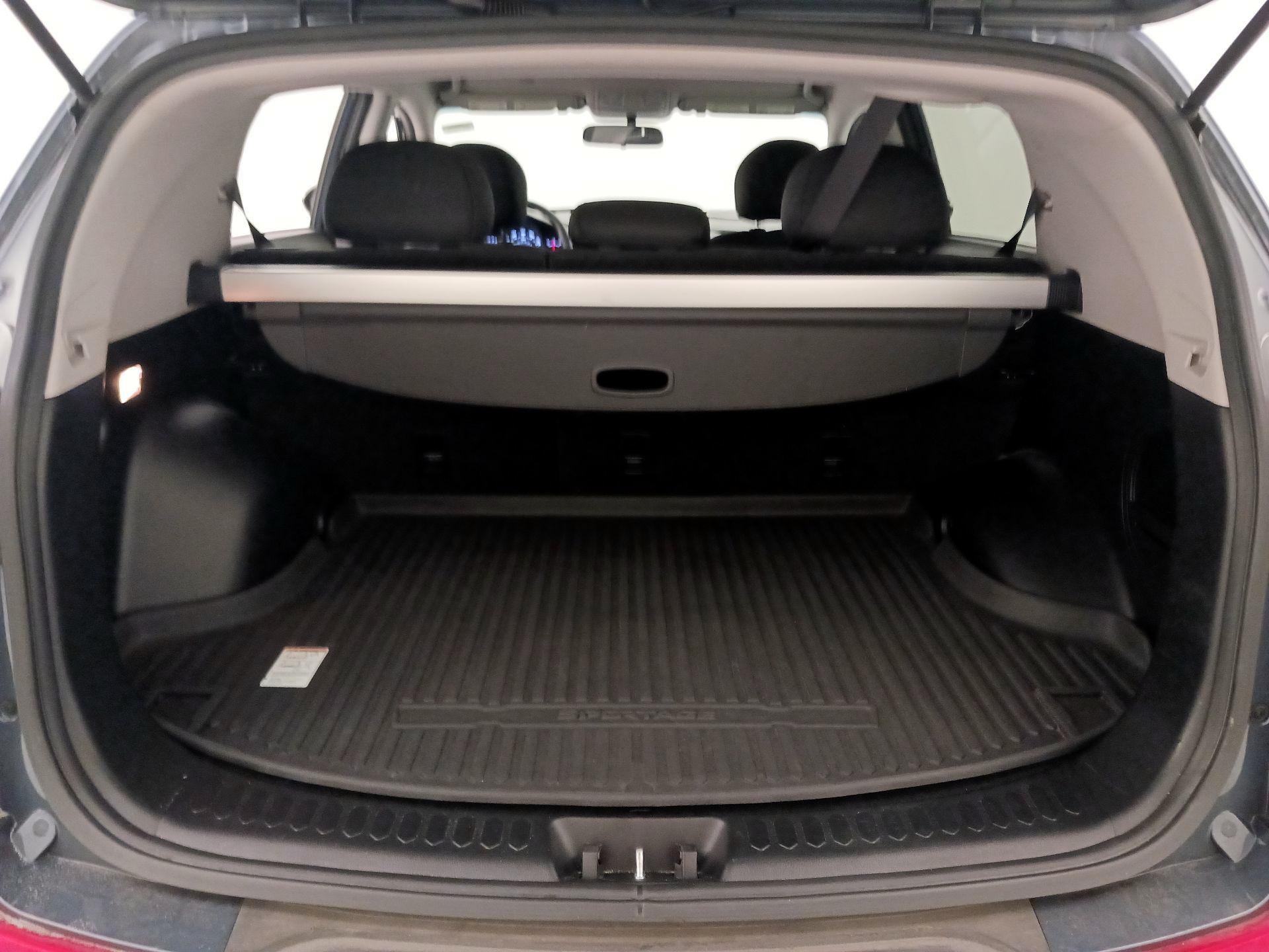 Thumbnail: 2013 Kia Sportage - 20