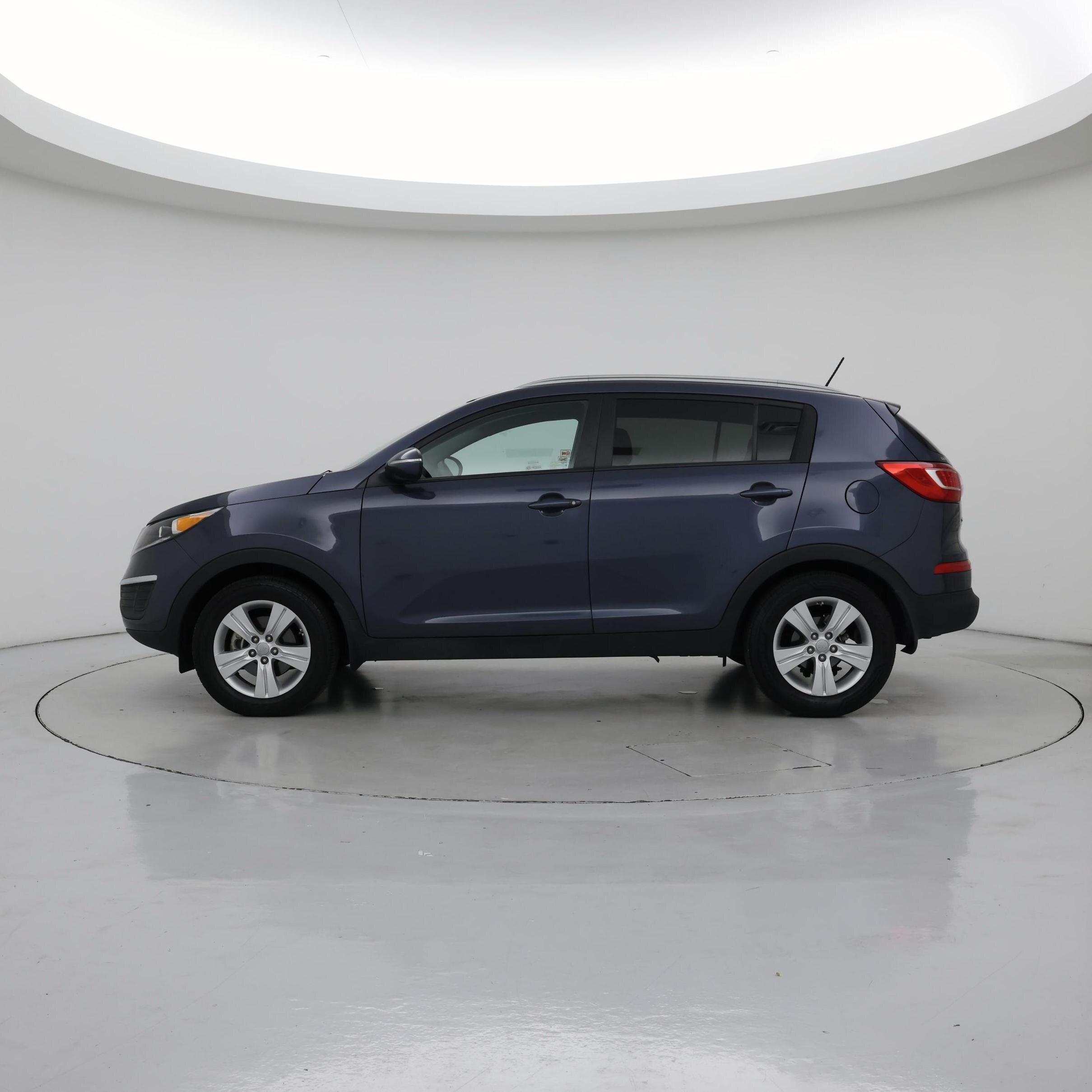 Thumbnail: 2013 Kia Sportage - 3