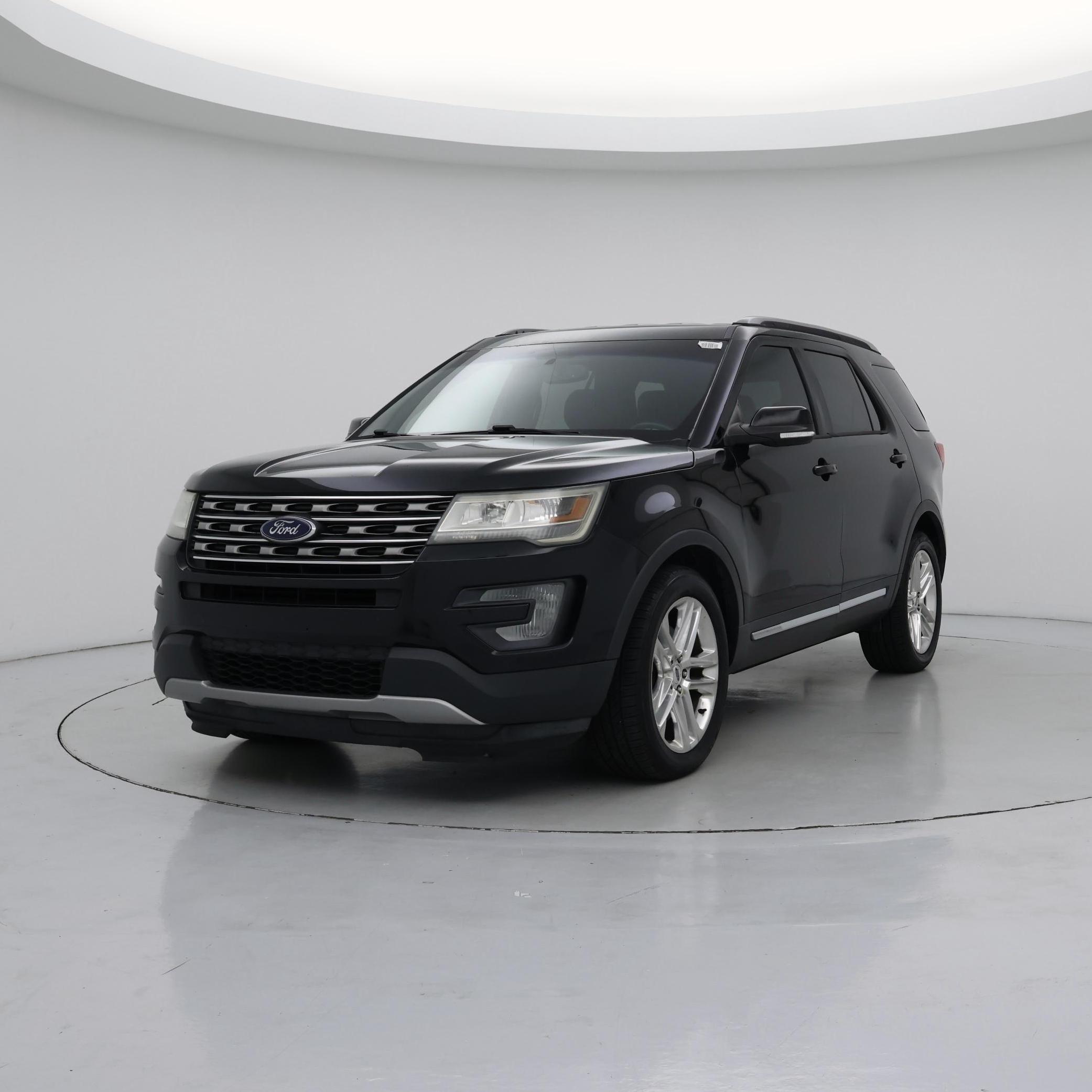 Thumbnail: 2016 Ford Explorer - 4