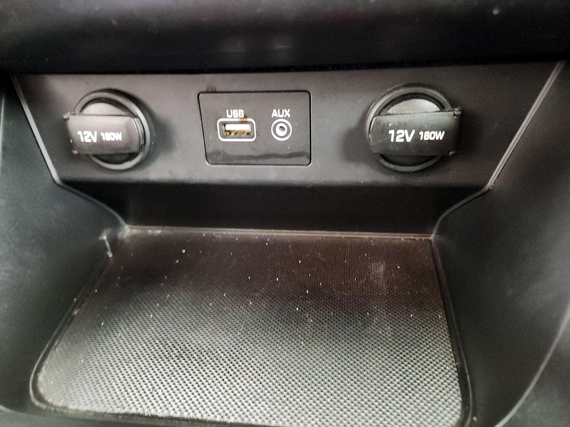 Thumbnail: 2019 Hyundai Sonata - 18