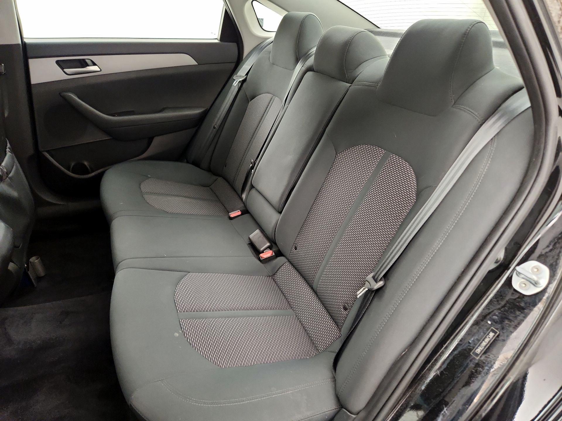 Thumbnail: 2019 Hyundai Sonata - 19