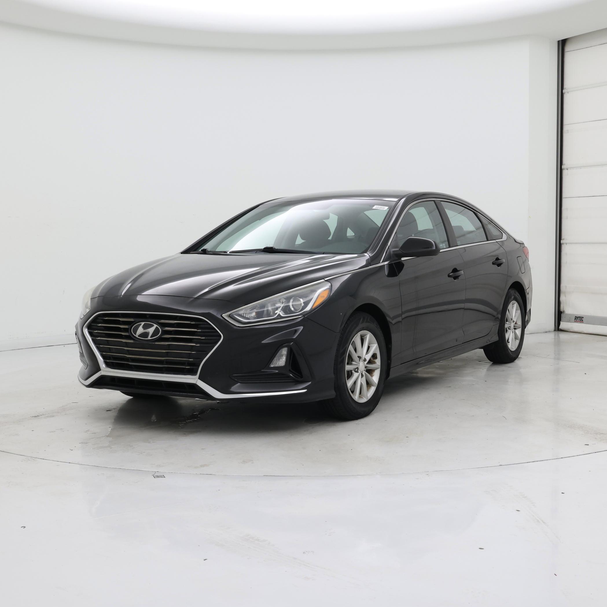 Thumbnail: 2019 Hyundai Sonata - 4