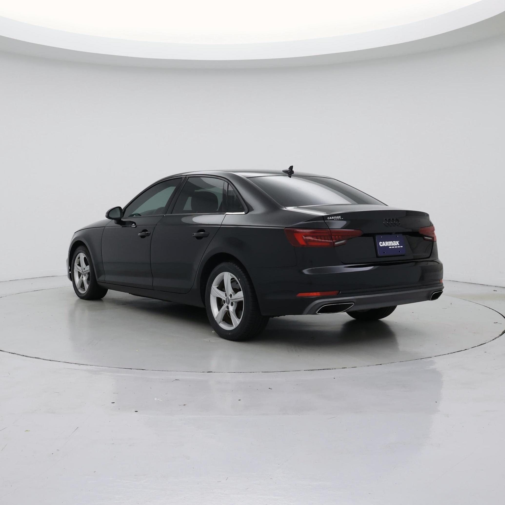 Thumbnail: 2019 Audi A4 - 2
