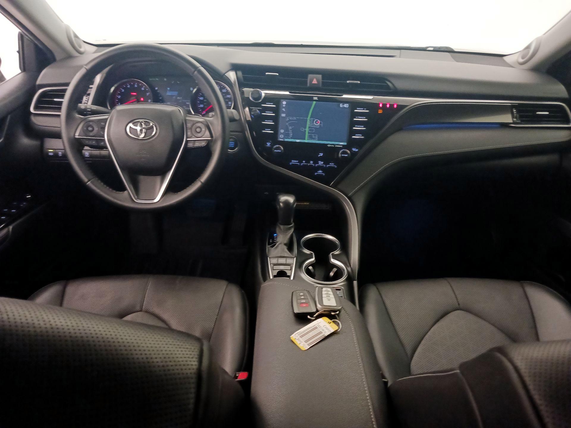Thumbnail: 2020 Toyota Camry - 9