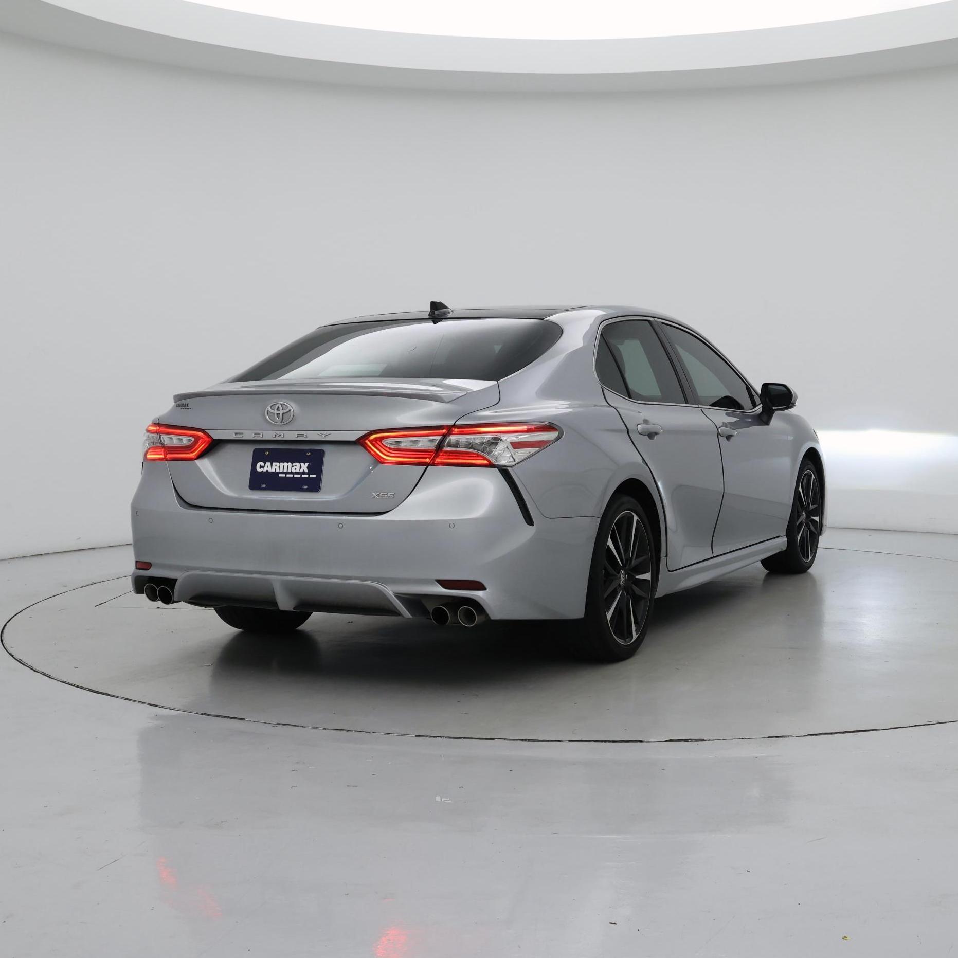 Thumbnail: 2020 Toyota Camry - 8